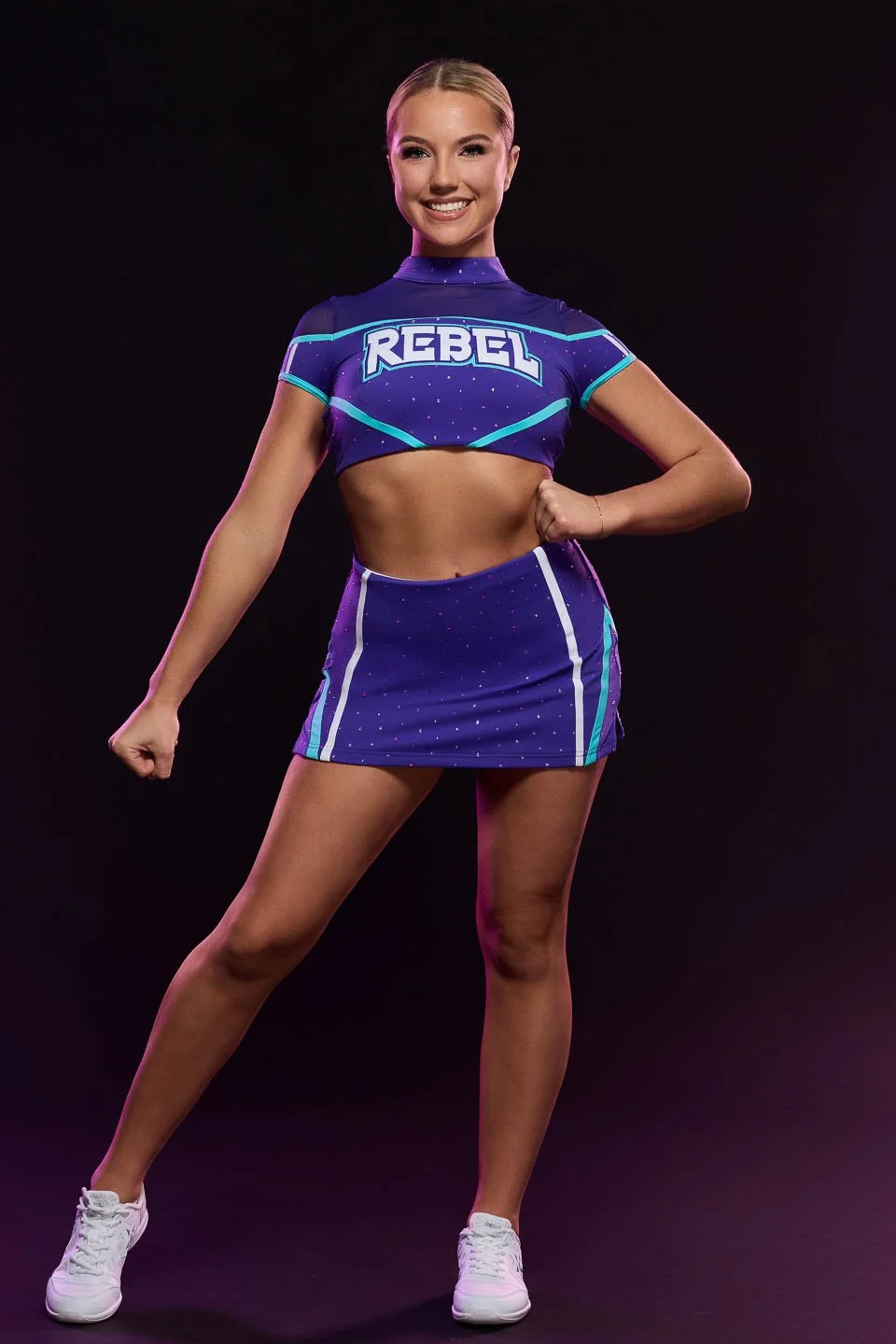 Helia-121725-RebelAthletic-JS7666-ltr-cropped-web.jpg