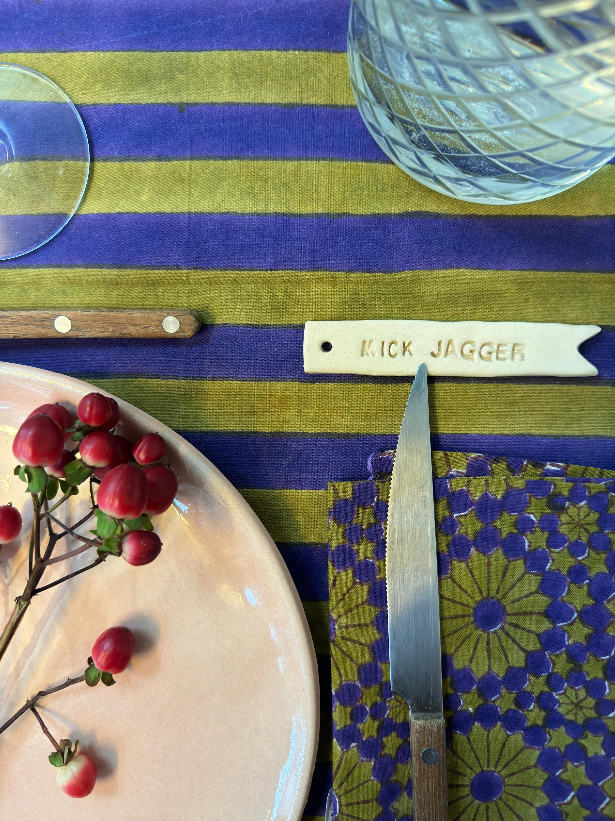 Les 8 porte-couteaux guest list n°02