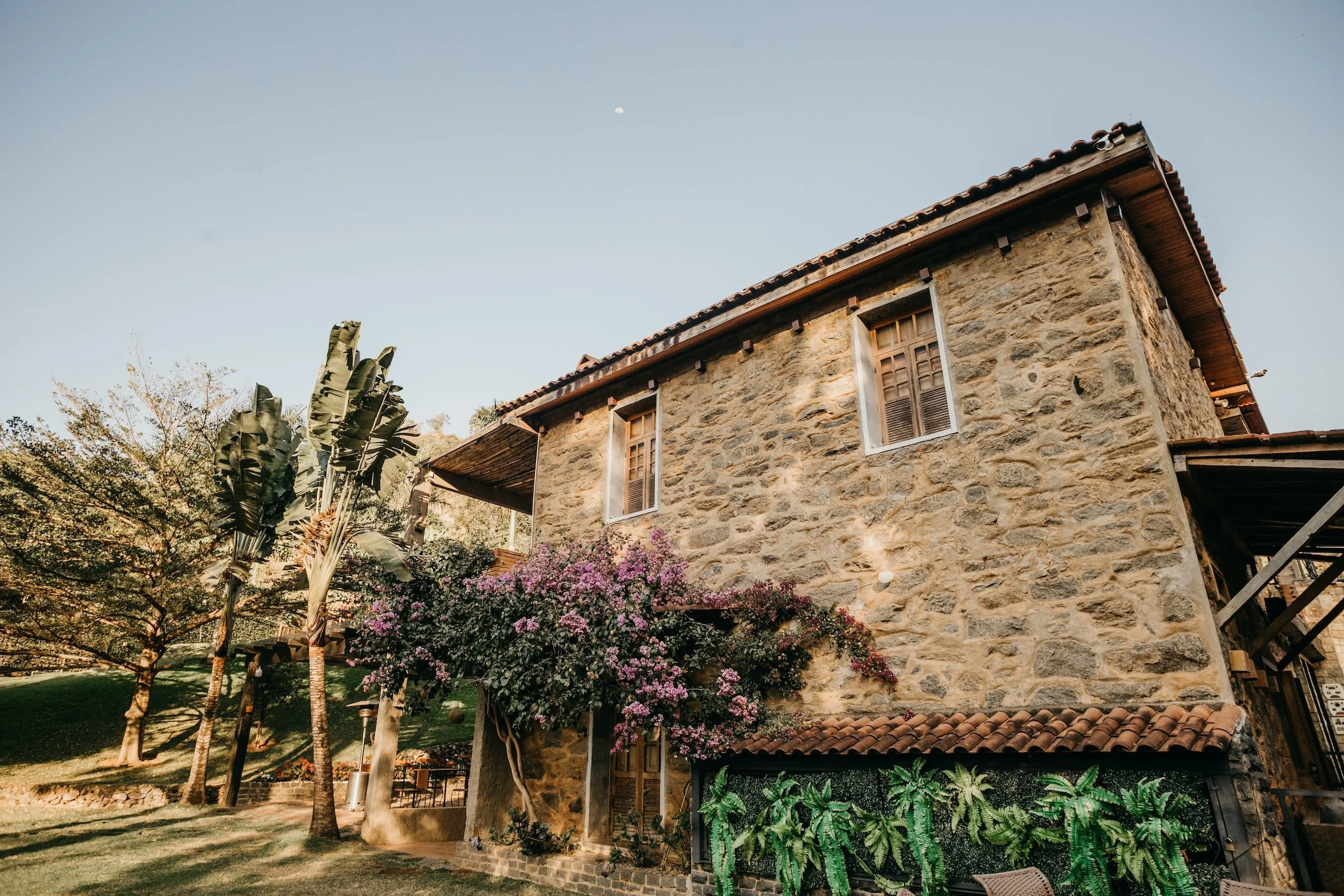 unsplash-image-TdUaOcPR8iU.jpg