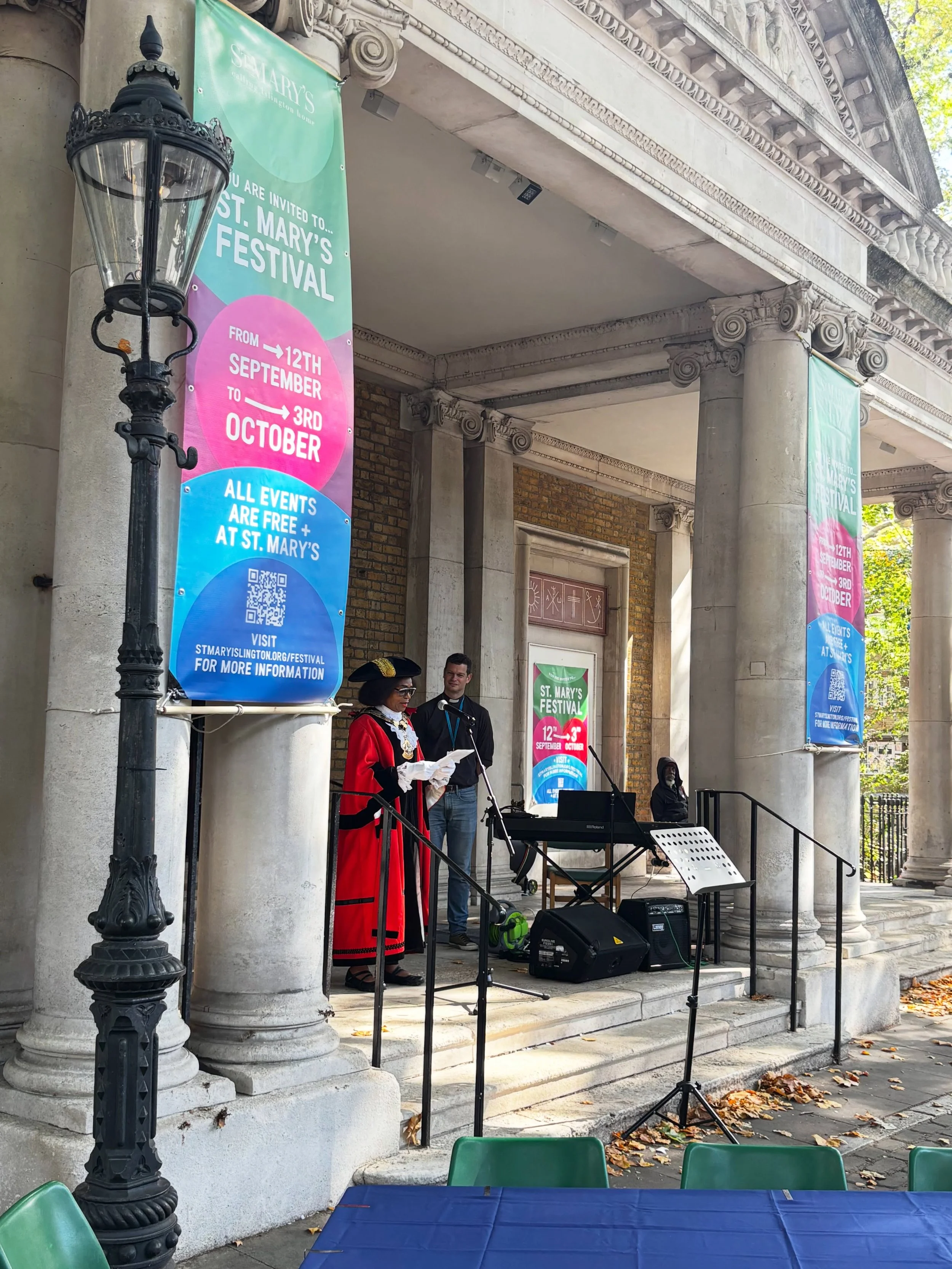 What an amazing start to St Mary&rsquo;s Festival!

Family Fun Day was a wonderful celebration filled with happiness, laughter, and a strong sense of community❤️ 

#StMaryIslington #StMarysFestival #FamilyFunDay #UpperStreet