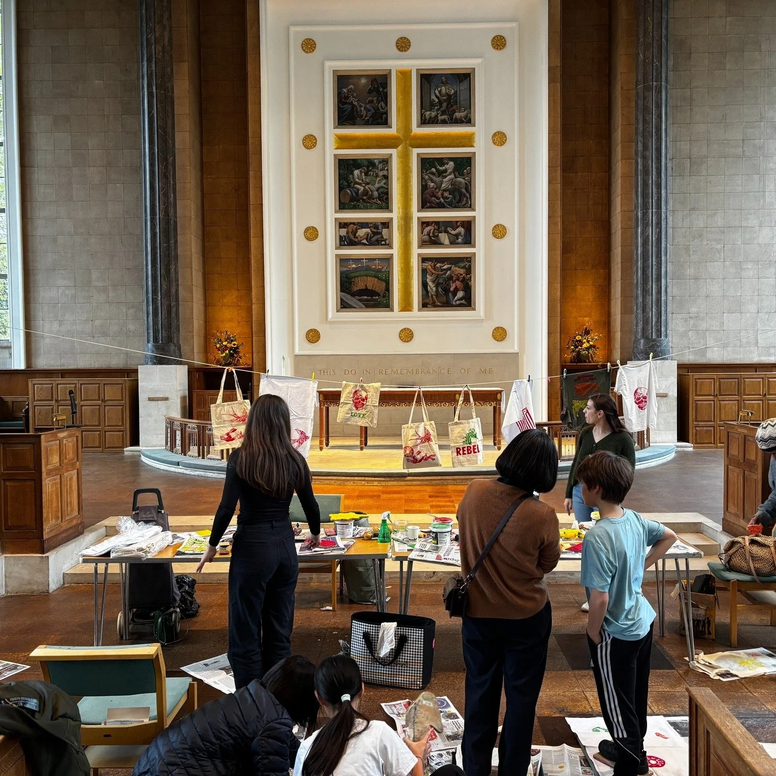 St Mary&rsquo;s Festival is hosting a Reuse and Repair Fair this Thursday 24 September from 4 - 8pm!

Repair specialists from around Islington will help people fix their broken belongings &ndash; from tables to toasters, laptops to crop tops, shirts 