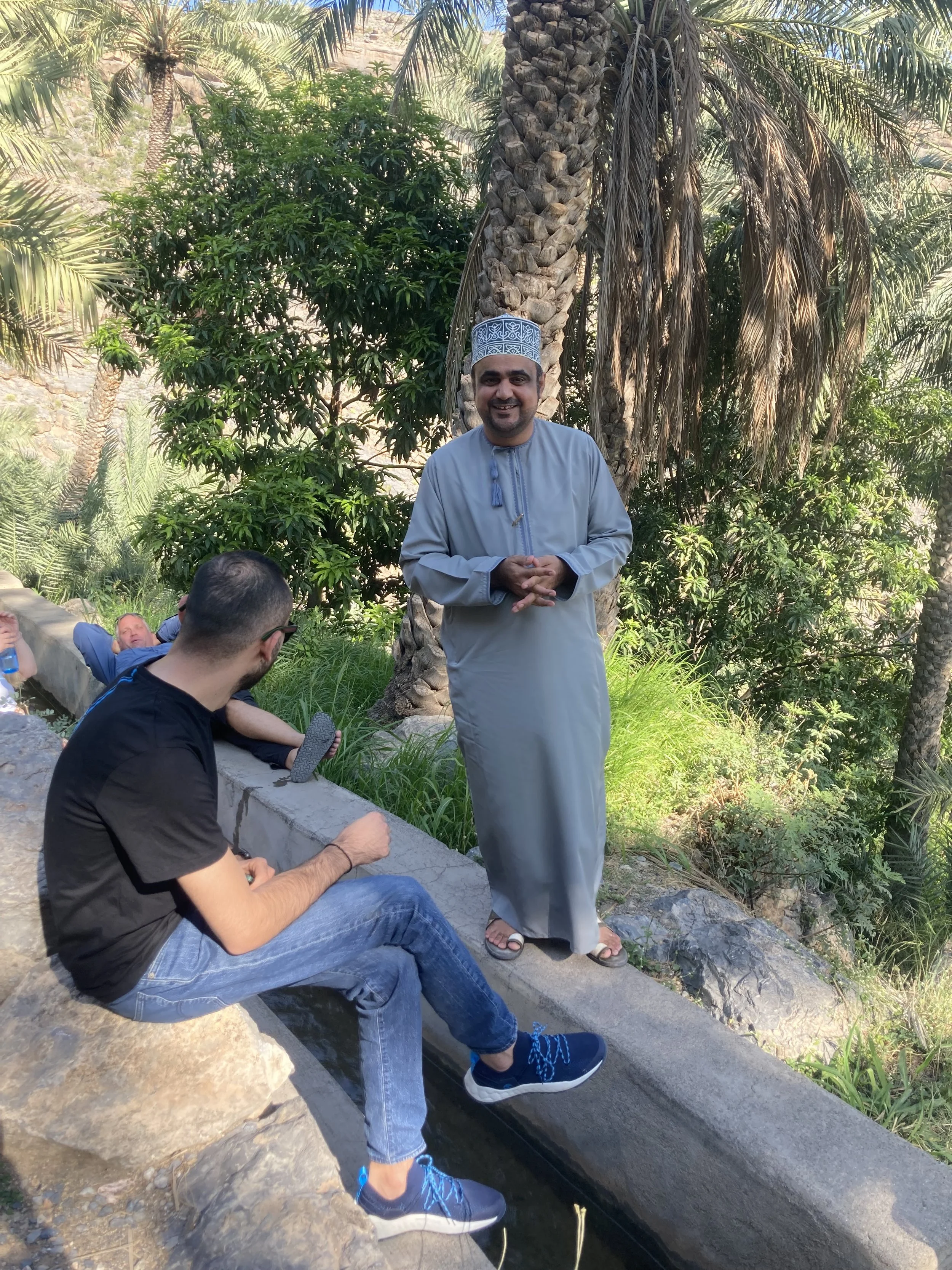 In a conversation with new Omani friends, the shared the wisdom they learned from their grandfather: face every situation with a smile. — Melli (Germany)