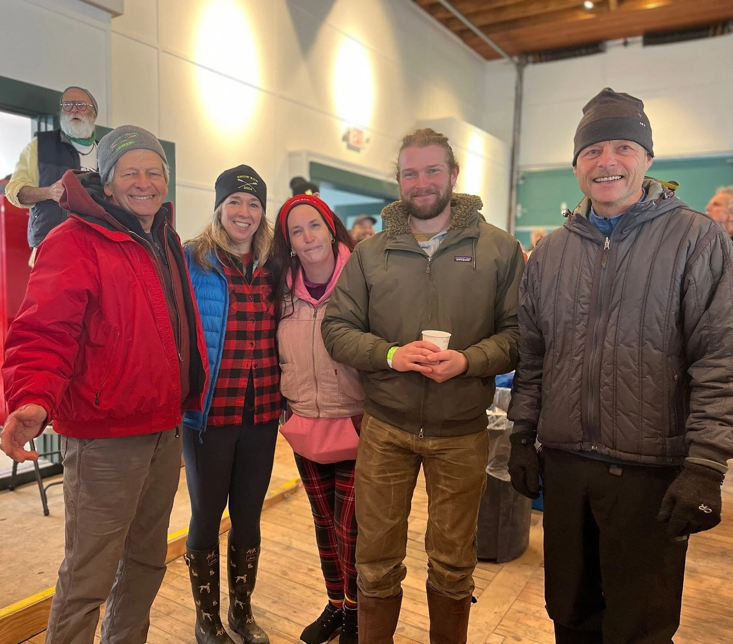 Amazing job to our rowers once again! They placed first in the Adult Coxed Four category at the annual Hull Snow Row, completing the ~3.5-mile course in 42:33. Out of six boats in their class, they finished in first place and were the 13th boat to cr