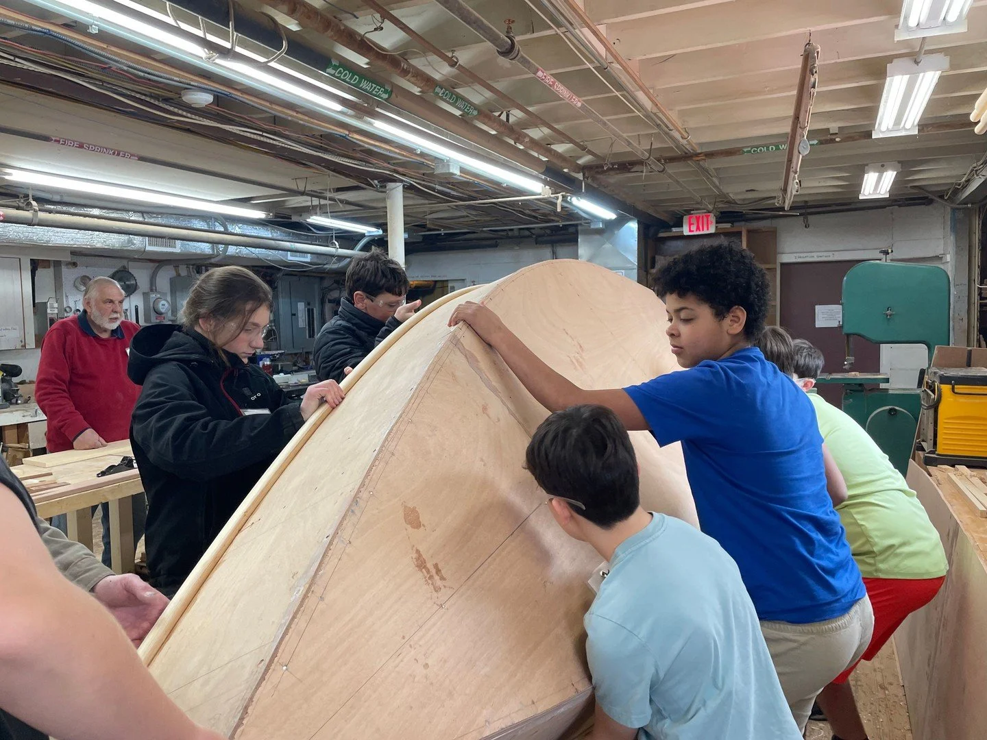 Our young boatbuilders have just wrapped up their program! We are so proud of all the hard work that went into this beautiful wooden boat.

Come out and see the kids row their boat at our annual Rowing Rendezvous on May 16th at Kalmus Beach! More pho