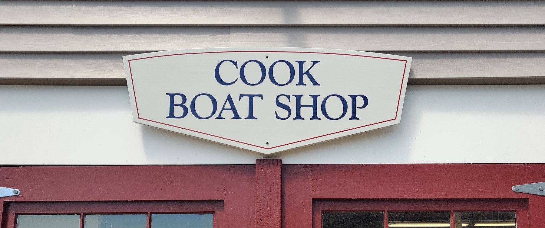  Our working wood boat shop hosts a variety of wood boat workshops throughout the year.    Visitors can see small boats being built and restored as well as learn about the various wood working and boat building techniques. &nbsp; 