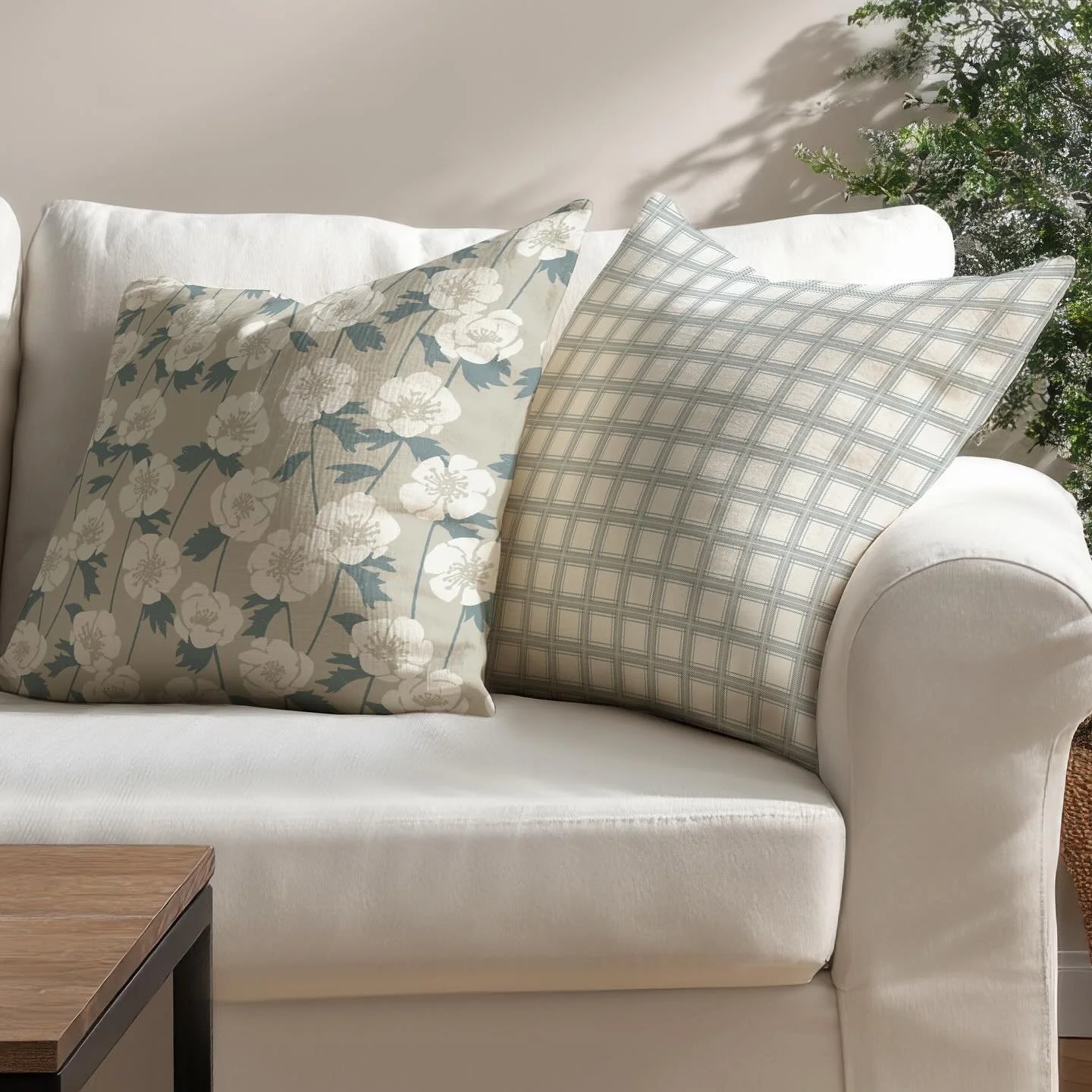 Bespoke-designed pillows with fresh patterns and soft tones&mdash;ready for summer
.
#summerfabric 
#summerdecor 
#artistsofinstagram 
#spoonflowerdesigner 
#spoonflowerfabric