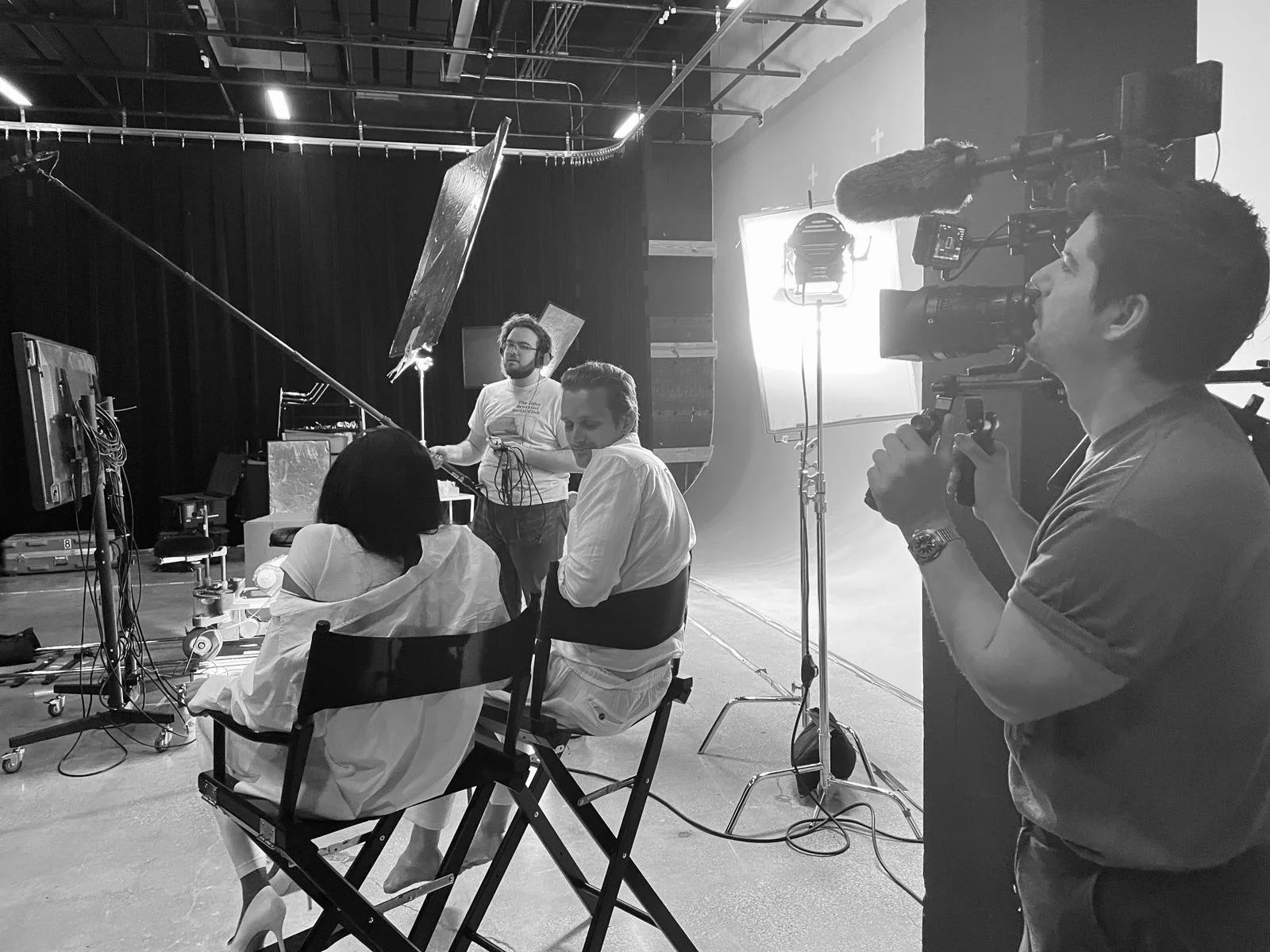 PHOTO-2023-04-14-21-36-45 2.jpg