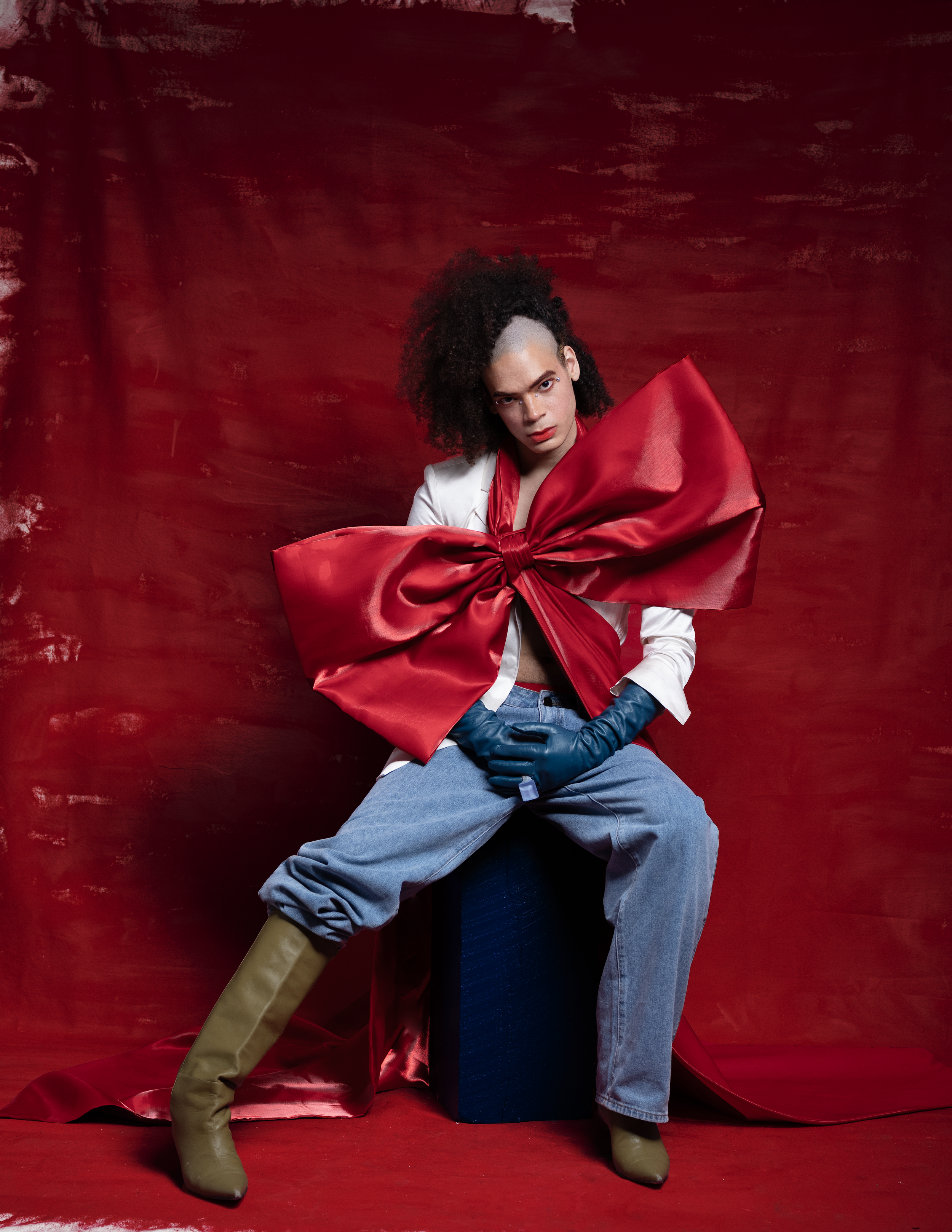 _04-30 UNTETHERED SHOOT0212–boots.png