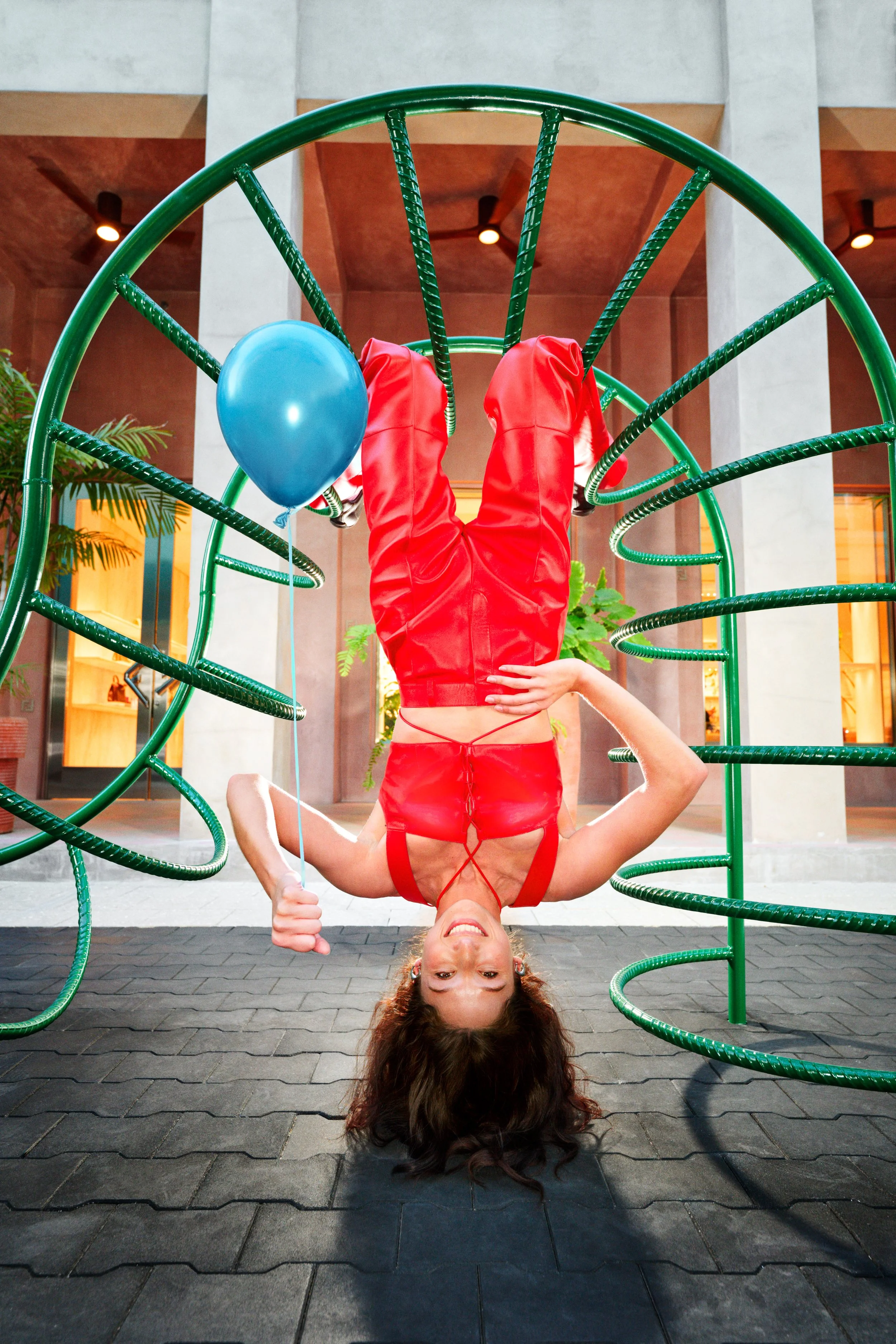 26-03 3494-14D KYN_MDD DOZIE BALLOONS_SRGB300.JPG