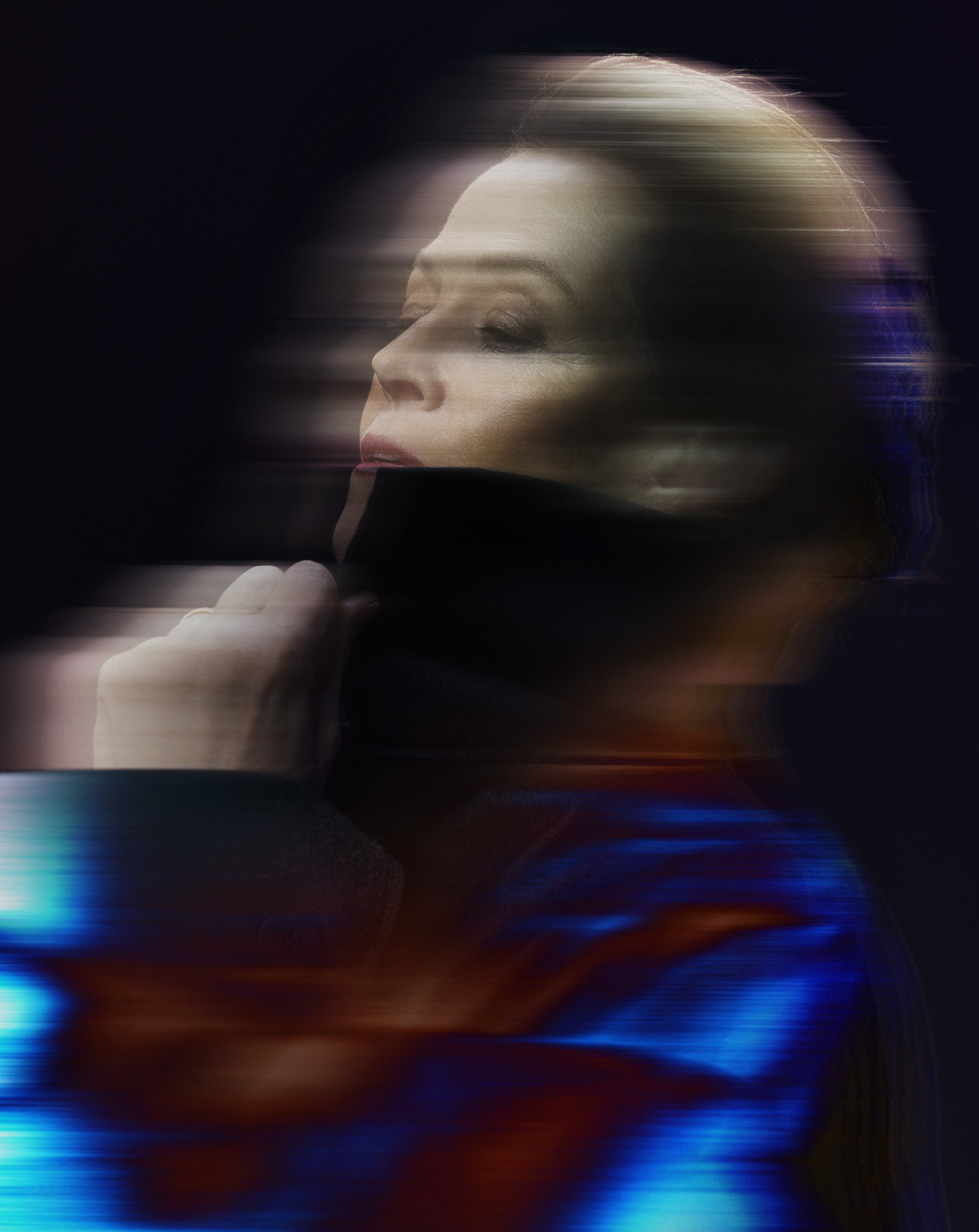 10 Sigourney-Weaver-by-Robert-Ascroft-07.jpg