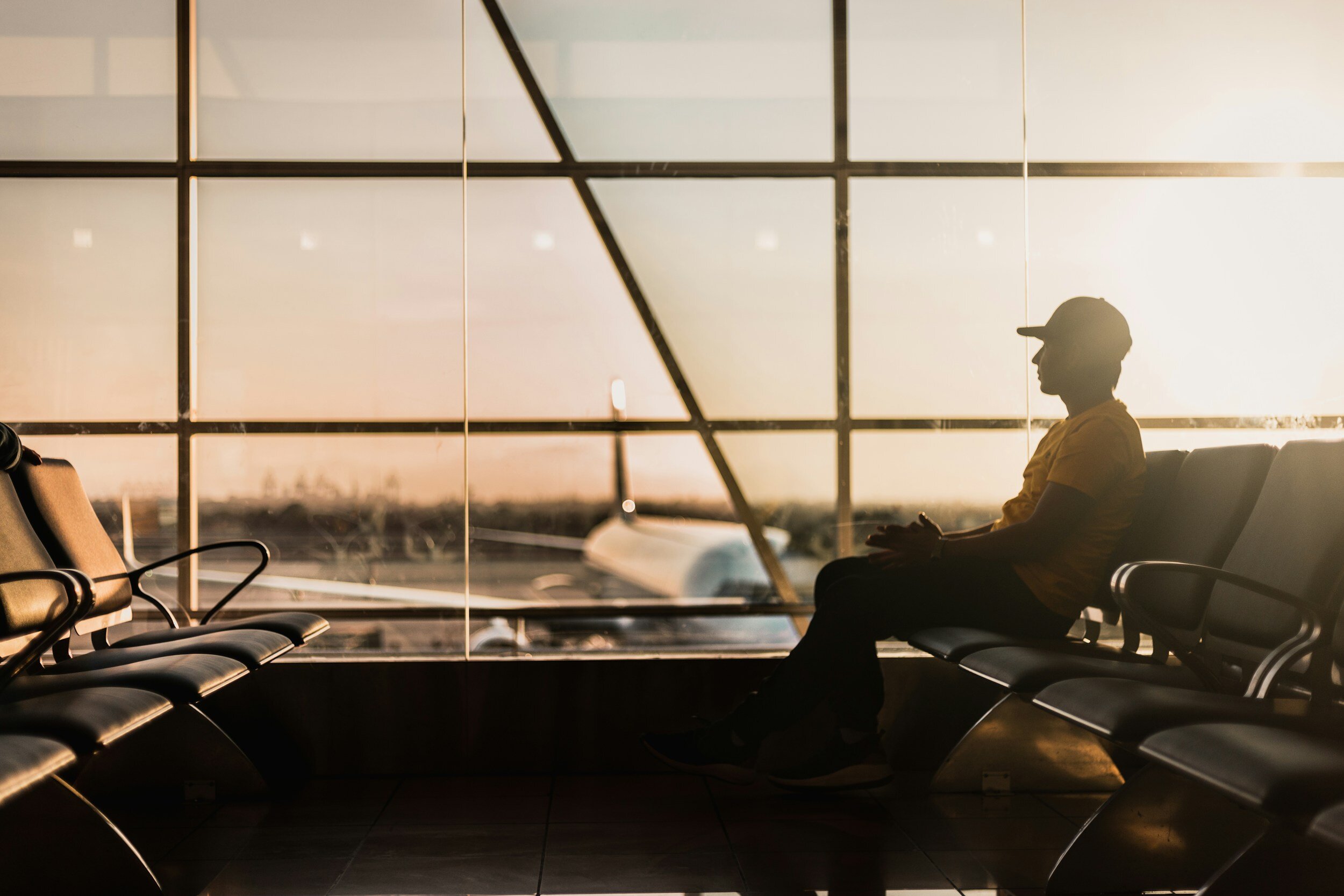 Jet-Set Success: Packing the Perfect Bag for the Professional Explorer