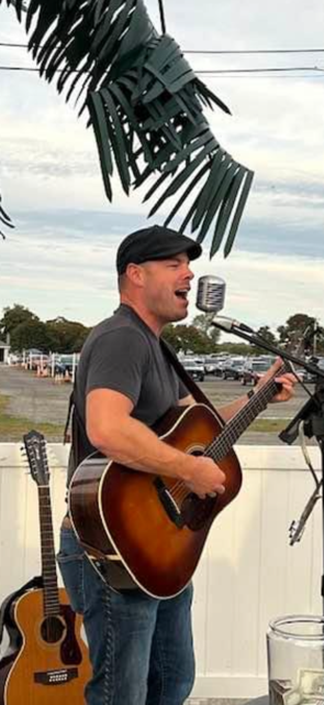 Jon Gonzalez - Live Music