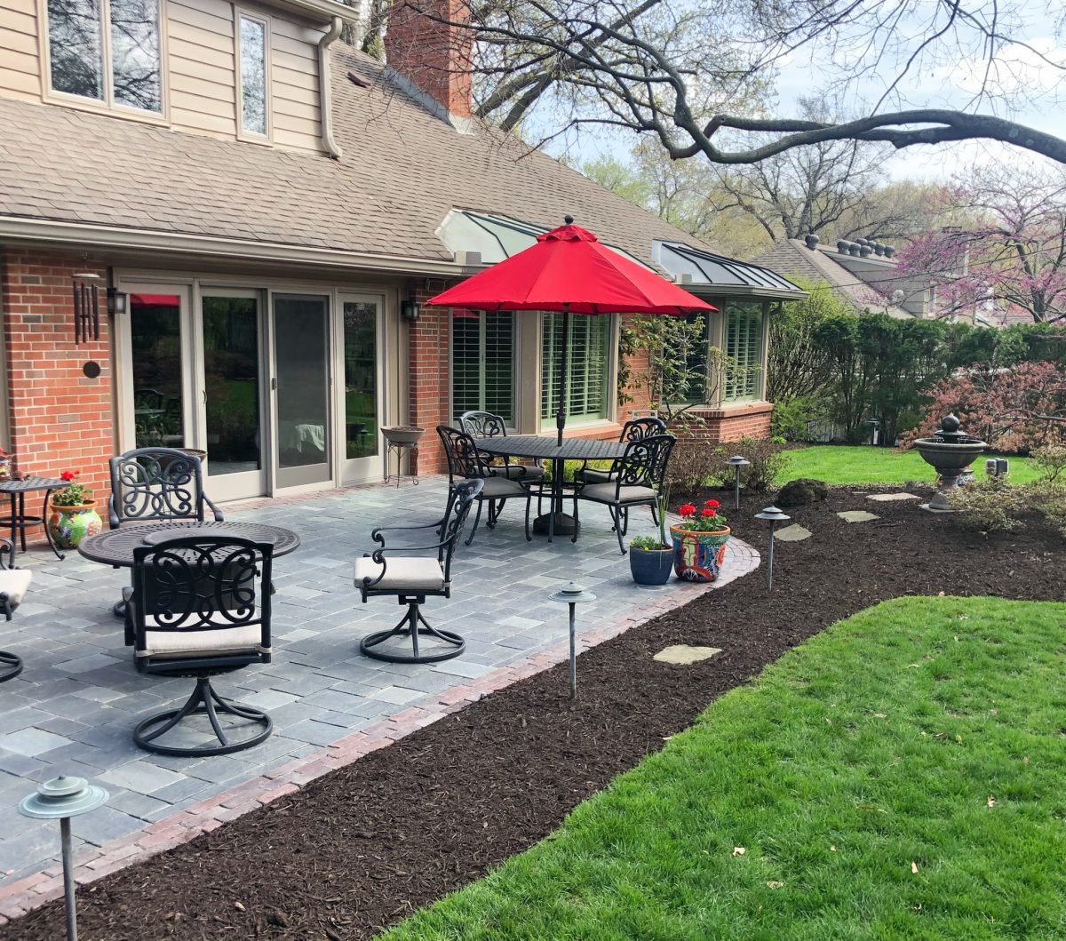 Bauer-2019-Unilock-Richcliff-pavers-15-1200x1059.jpg