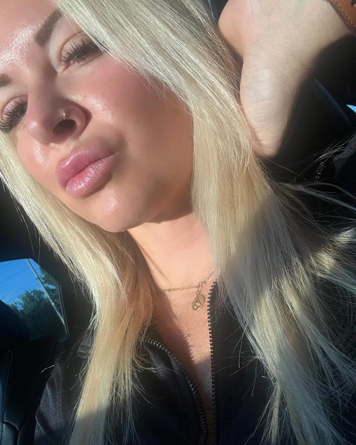 Ya ever get to the end of the day&hellip;week&hellip;get in your car and just sit. Like sit with no music on, windows cracked and not want to say word. Something about a warm car, the sun hitting my face and no sound just brings me peace. I&rsquo;m g