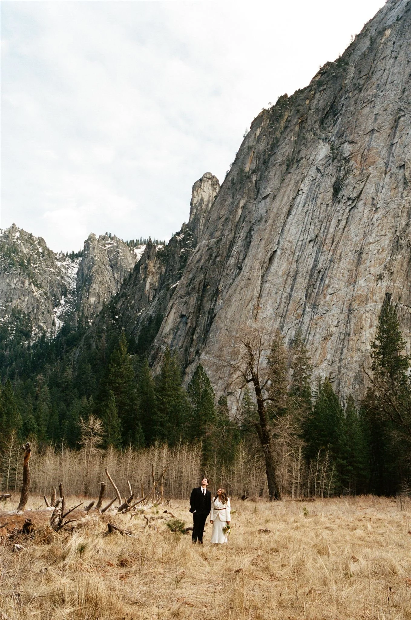 Vivan+AllenYosemiteNationalParkElopement_FilmPhotos_0075_websize.jpg