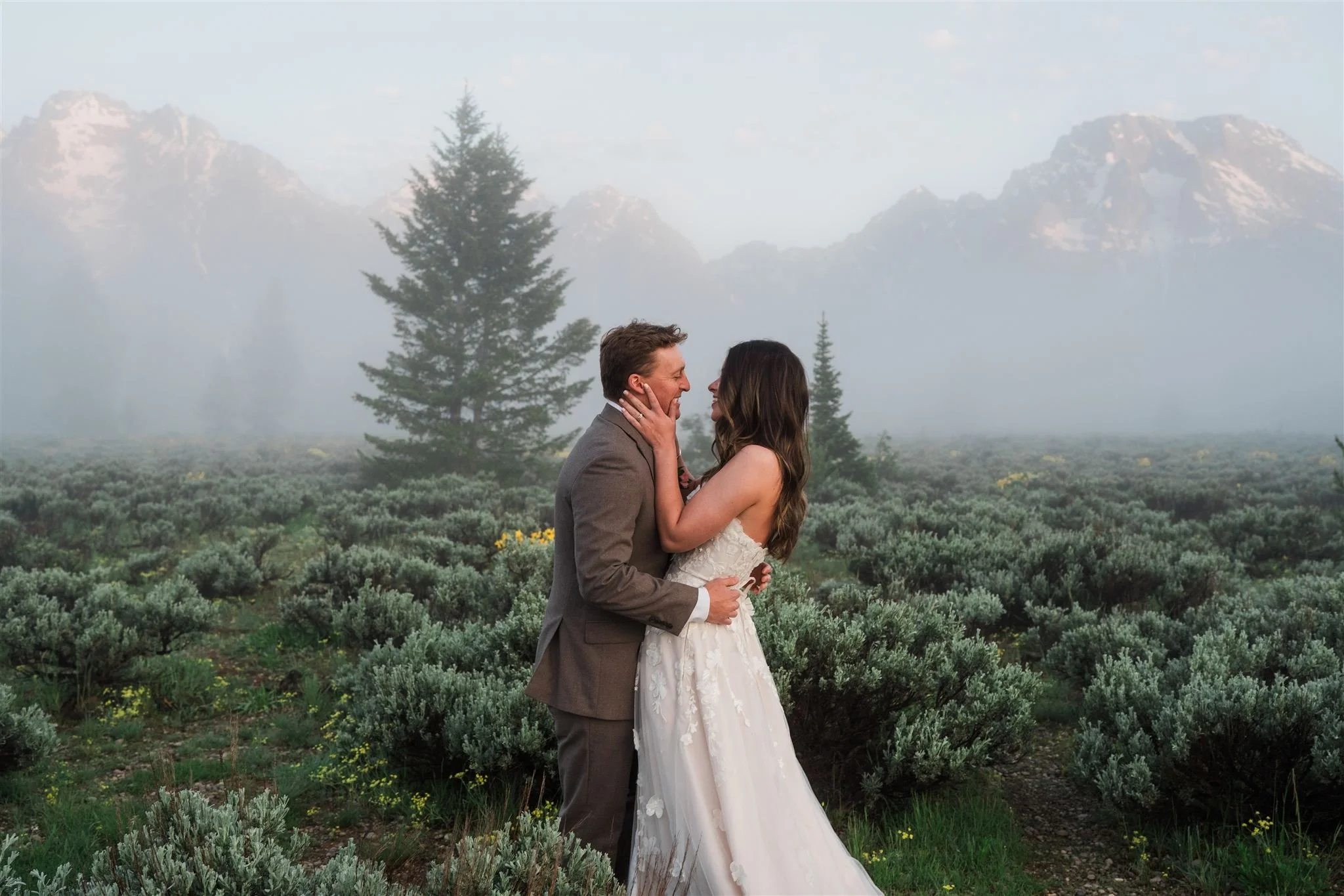 What Is an Elopement Photographer &amp; Do You Actually Need One?