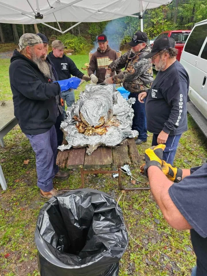 drf pig roast 2023 89.jpeg