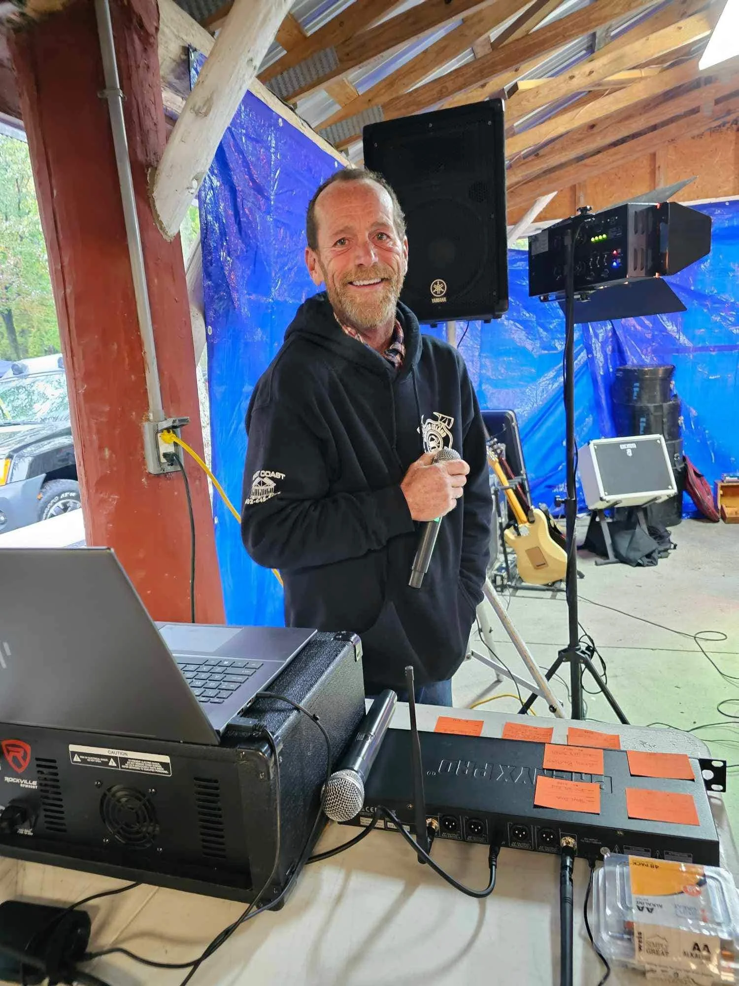 drf pig roast 2023 73.jpeg