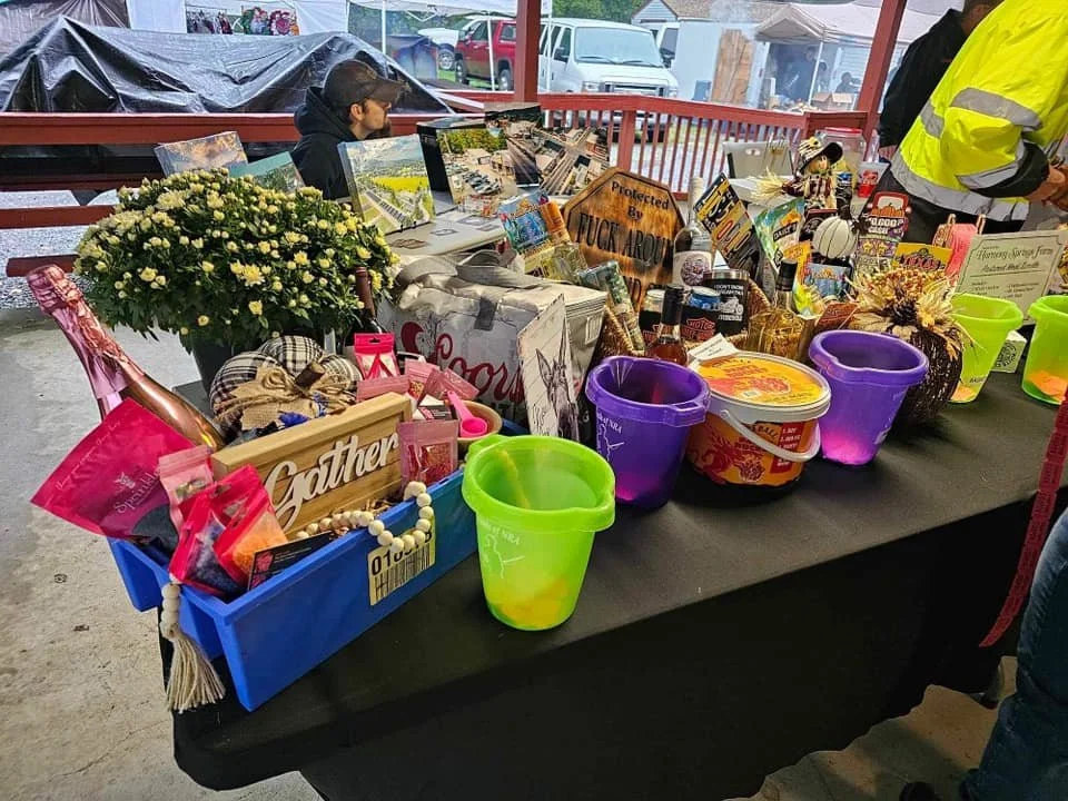 drf pig roast 2023 16.jpeg