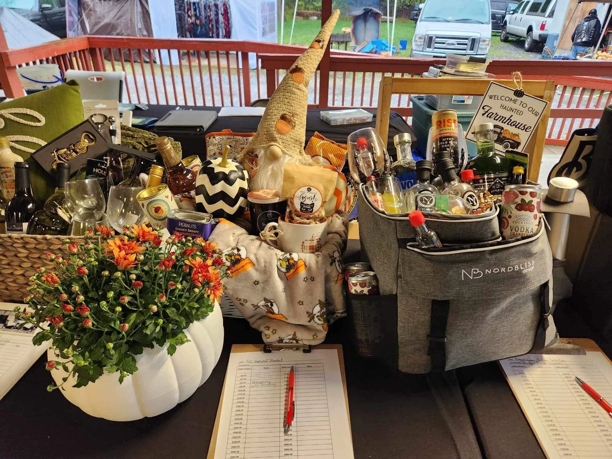 drf pig roast 2023 20.jpeg