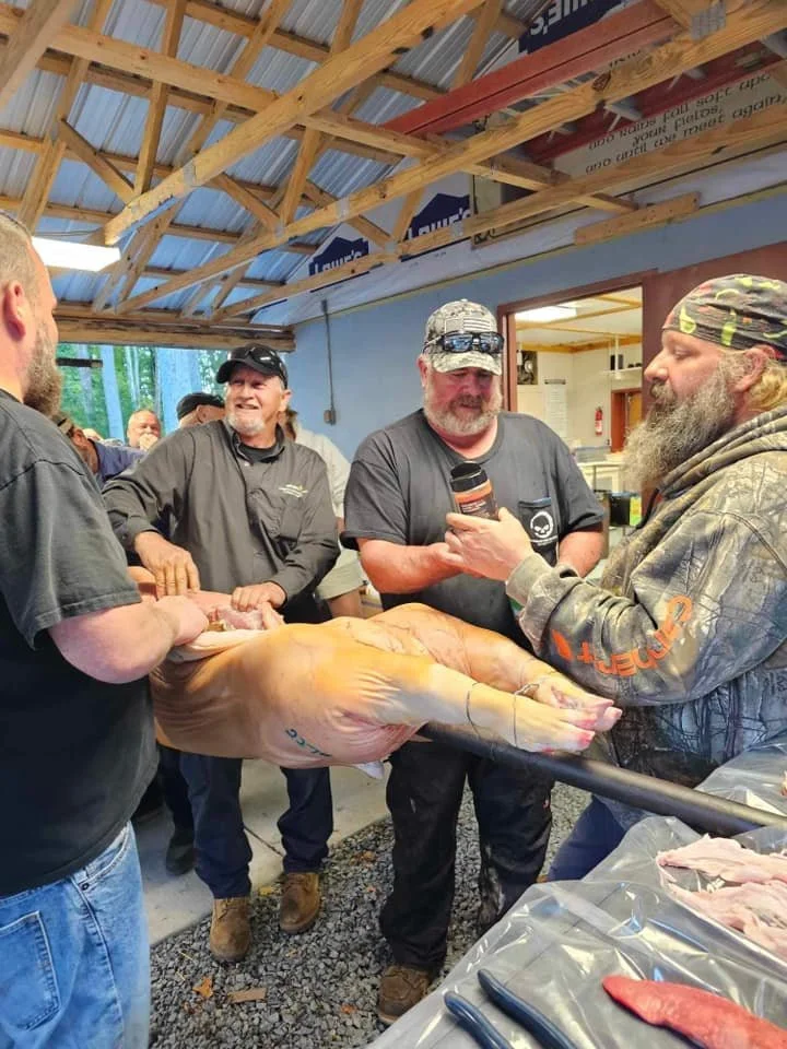 drf pig roast 2023 7.jpeg