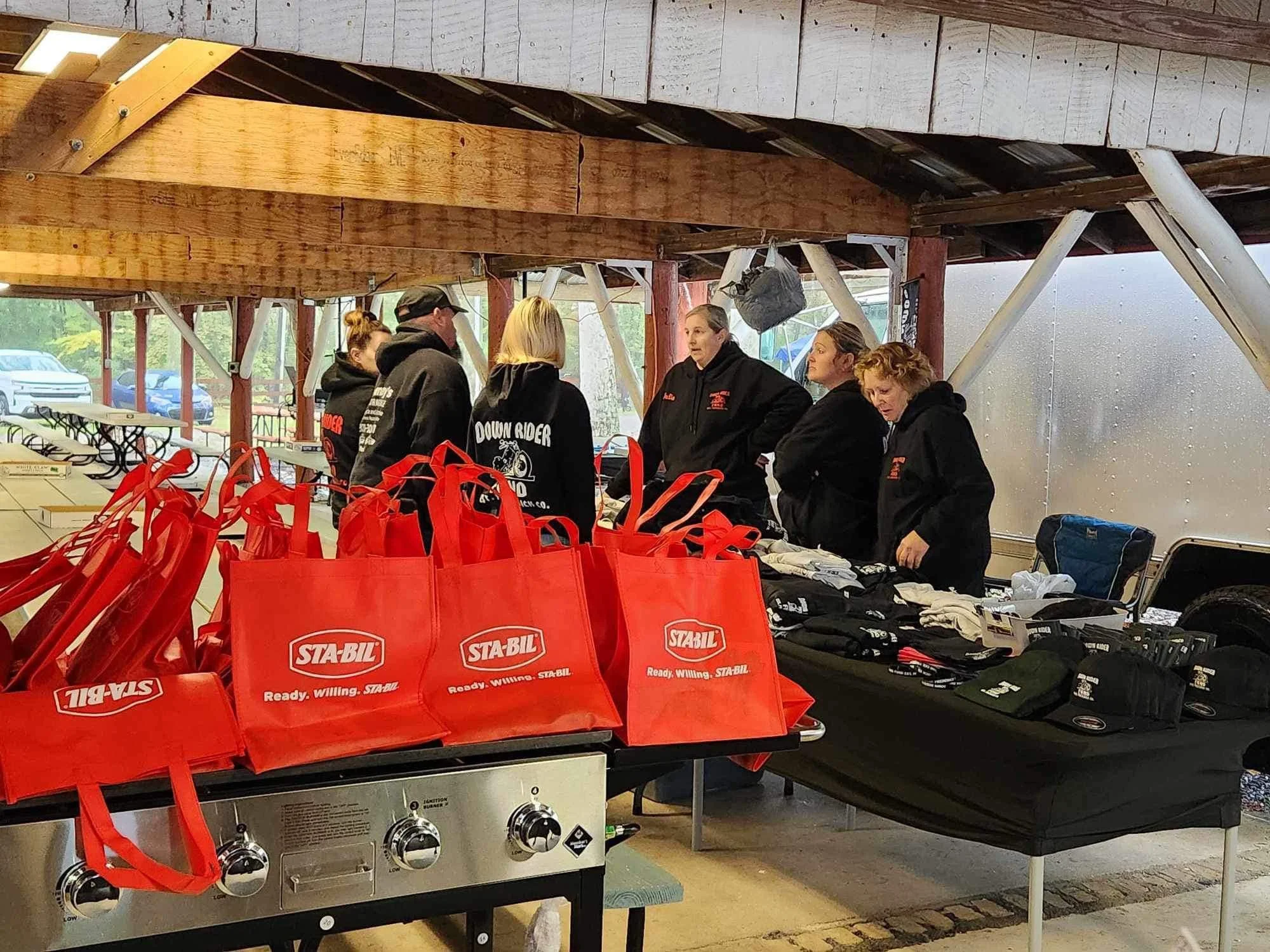 drf pig roast 2023 91.jpeg