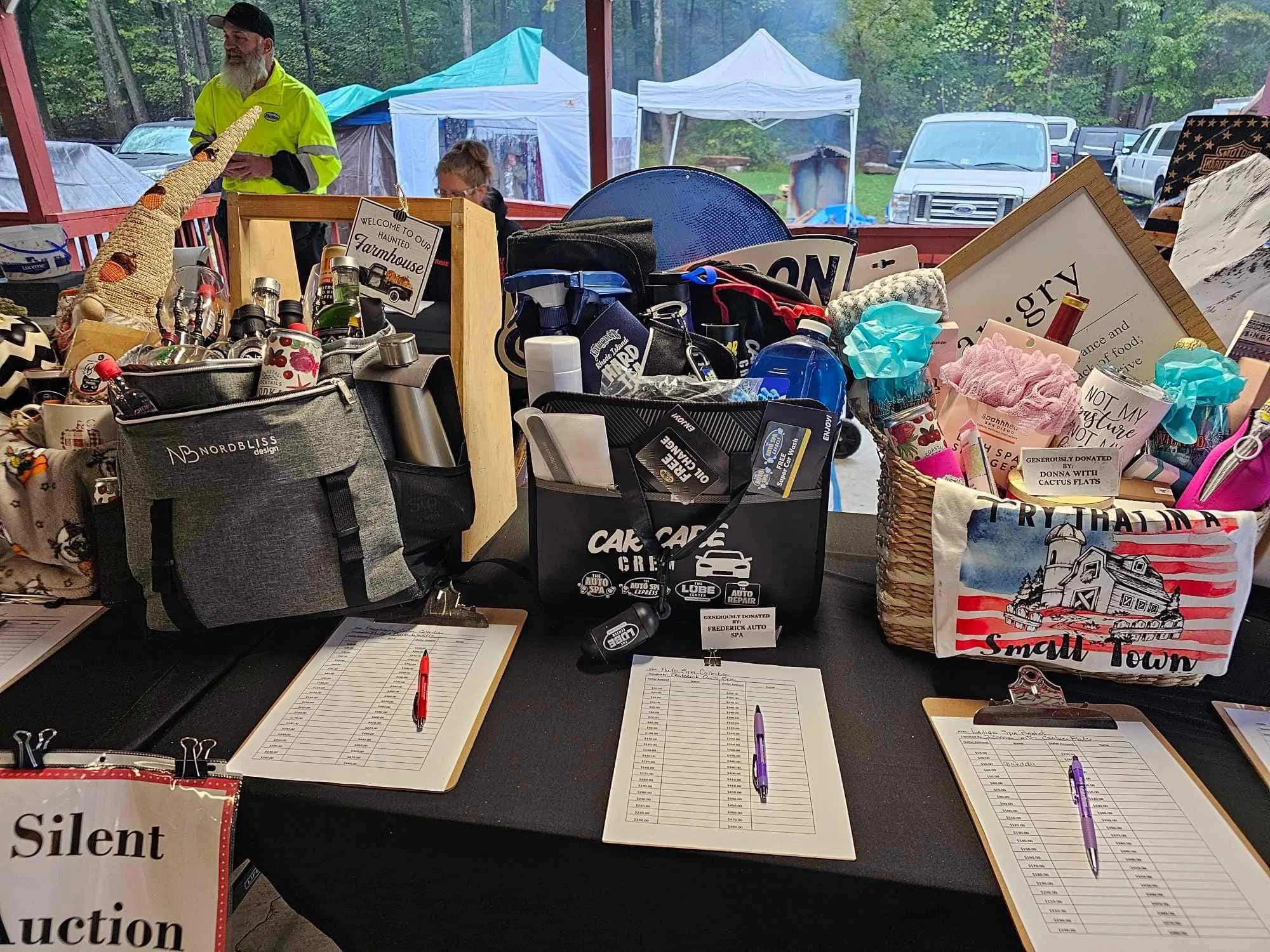 drf pig roast 2023 11.jpeg