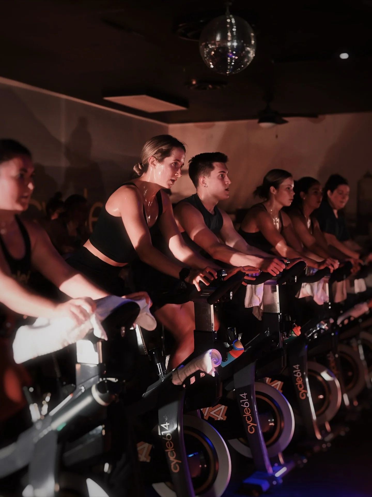 🔔WEEKLY RECAP + OCTOBER CHALLENGE WINNERS !!! 

We love seeing, sharing, and showing off our rider selfies + posts! You all are truly what make our community special. Keep tagging us in those sweaty selfies, and don&rsquo;t forget to dm us your phot