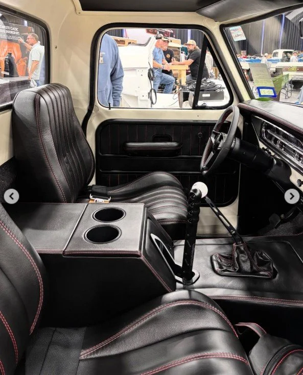 1971 F100: Center Console