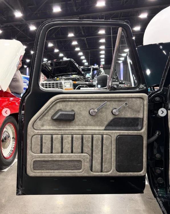 1964 F100: Door Panel
