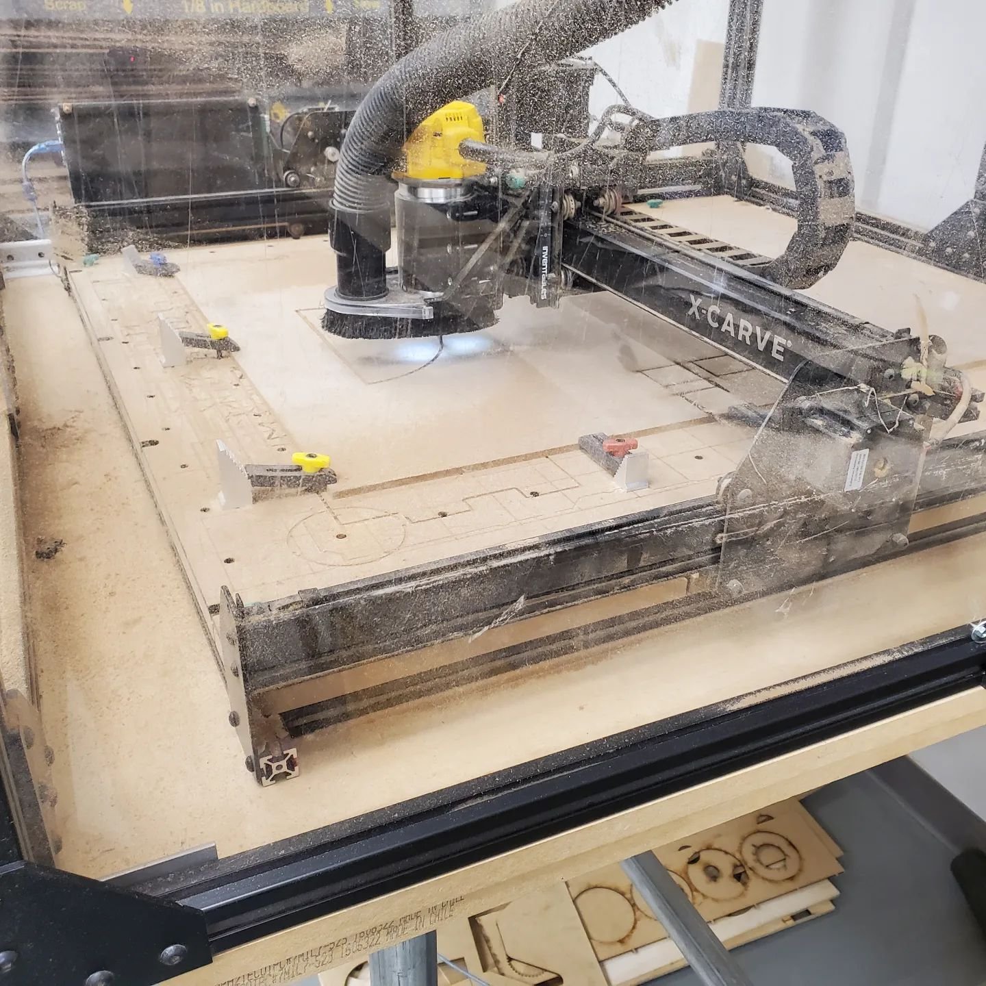 Always fun getting to try a new tool @inventables @pitt_makerspace 
.
.
.
#cnc #xcarve #diy #maker #makerspace #collegemaker
