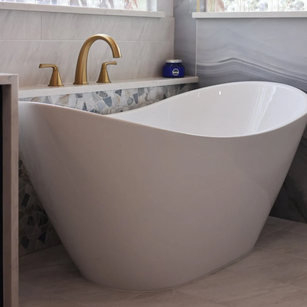 Freestanding vs. Alcove vs. Deck Mount vs. Japanese Soaking Tubs: Which Is Right For Your Bathroom Remodel?