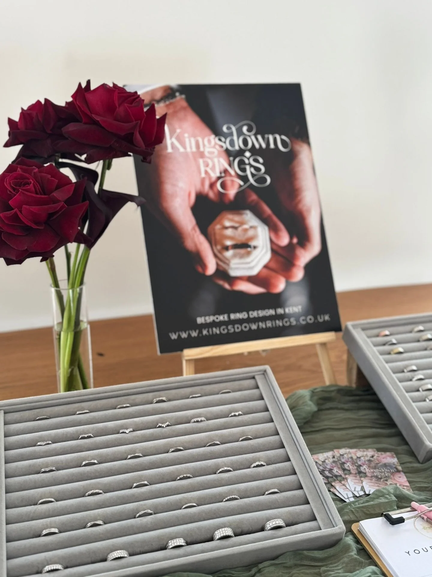 A Wedding ring myth we need to bust&hellip; 👇🏼

You have to buy your wedding rings from the same place you got your engagement ring. Nope!

Your rings should be made just for you, not off the shelf. 💫

#weddingringshopping #kentwedding #bespokewed