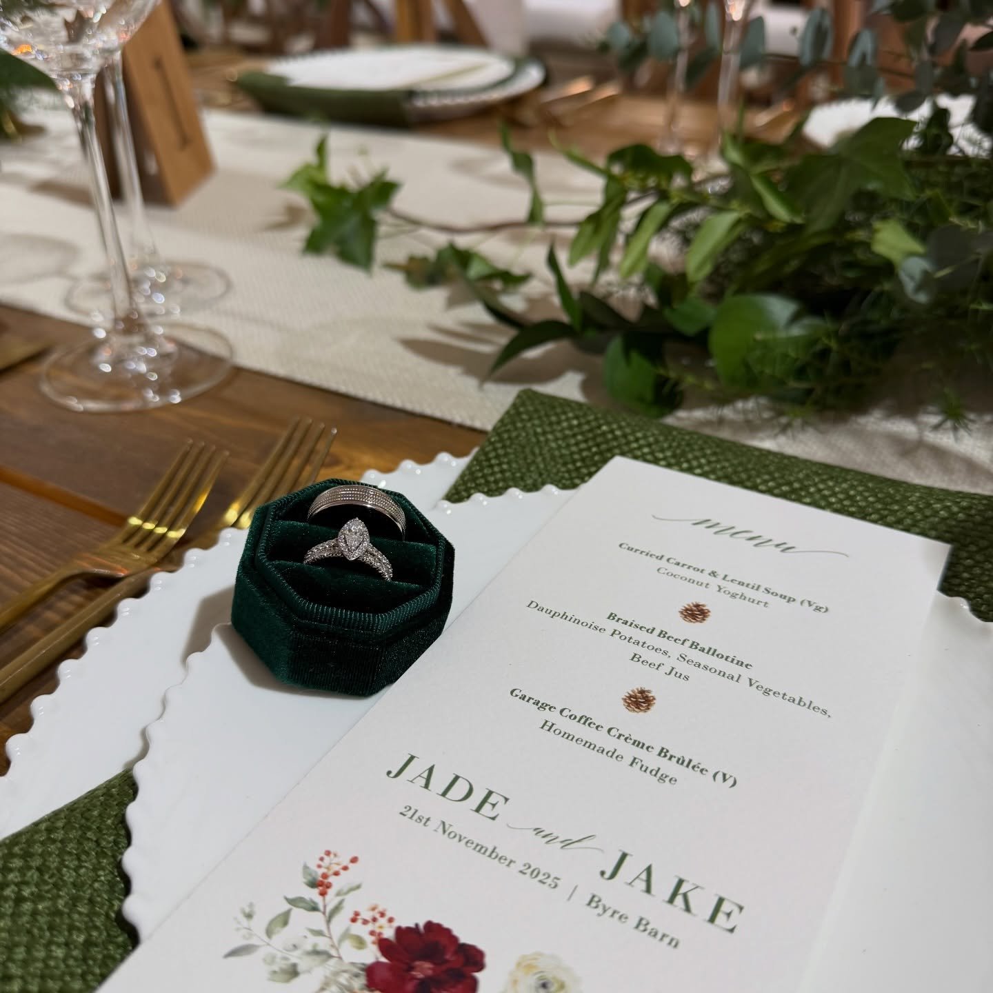The rings we chose for the stunning styled shoot at @byrebarnkent we were honoured to be invited to &hearts;️

Venue - @byrebarnkent&nbsp;
Concept &amp; venue design&nbsp;- @megmariphotography &amp; @wildeventsconsulting1
Stationery - @by_blossom_wed