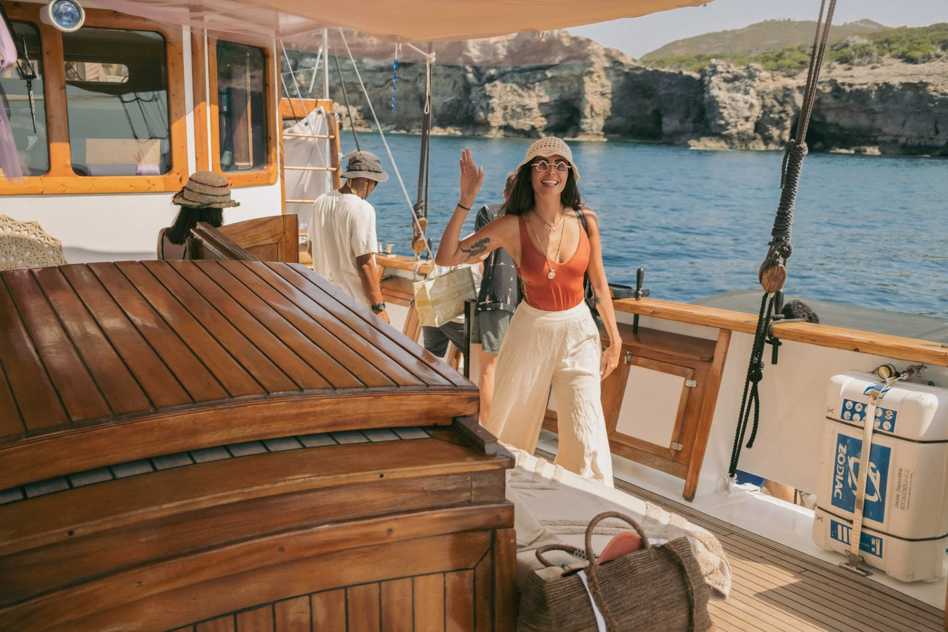 07_08_Boat_Party_2.jpg