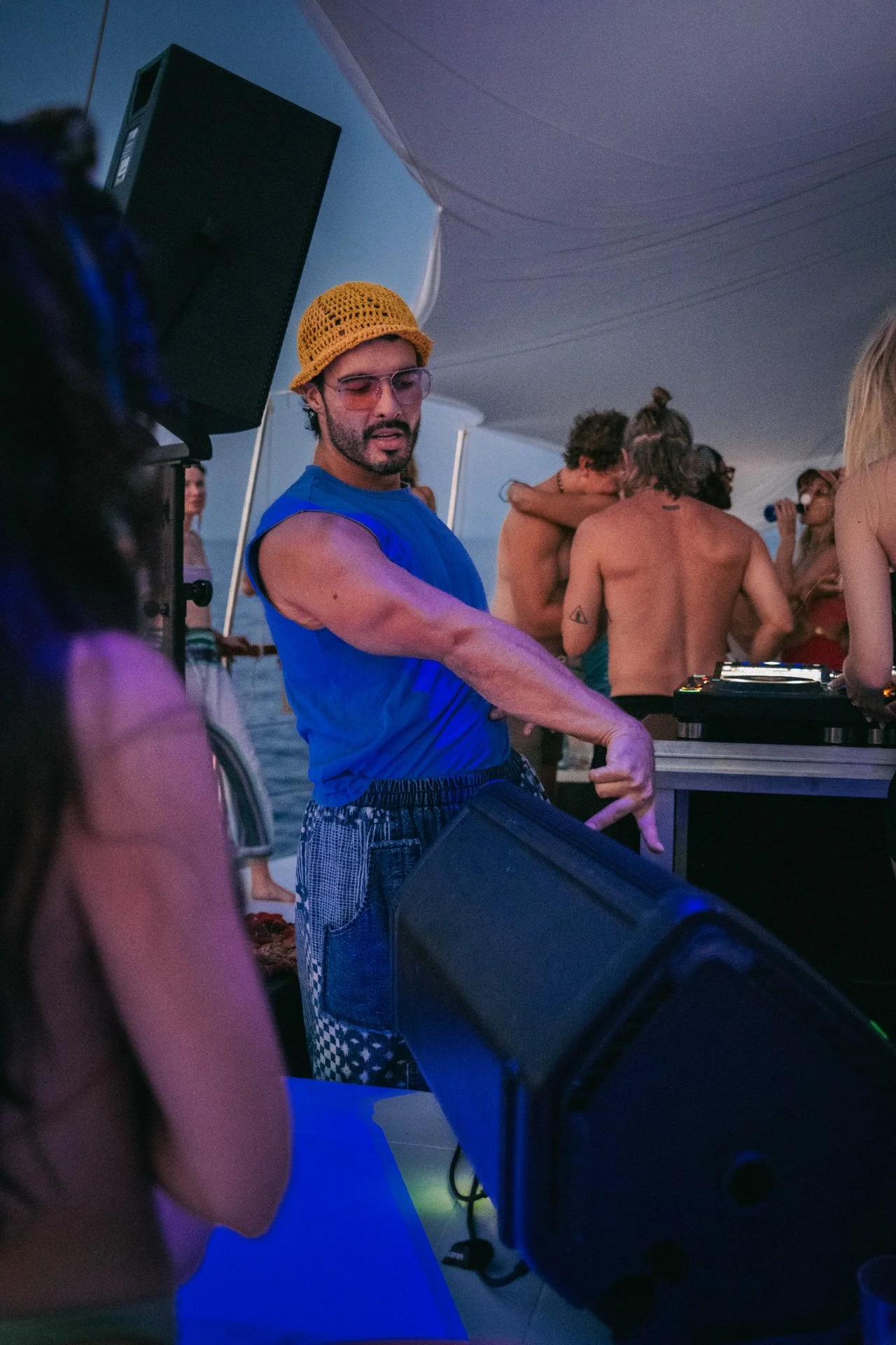07_08_Boat_Party_103.jpg