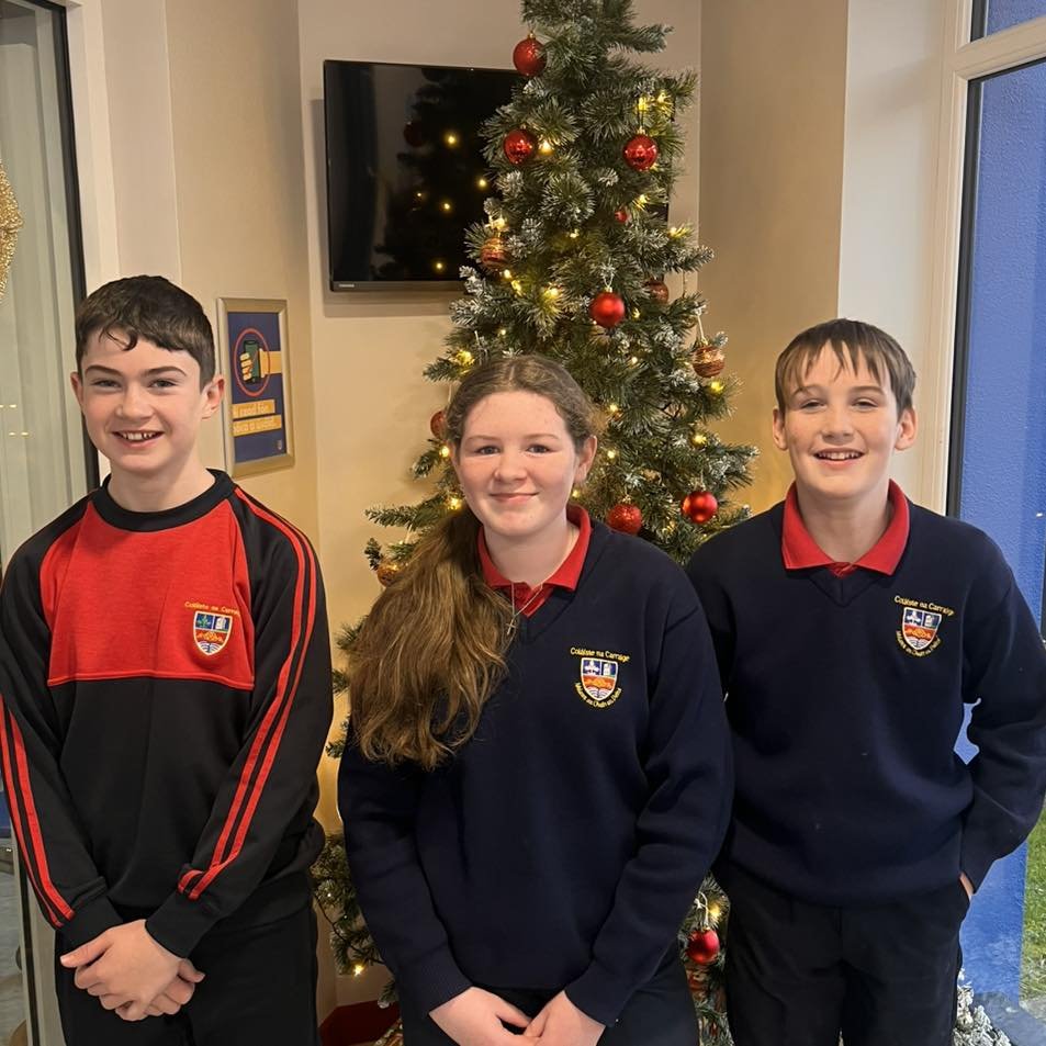 Members of our 1st year student council decorated our school today🎄🎅🧑&zwj;🎄👏
