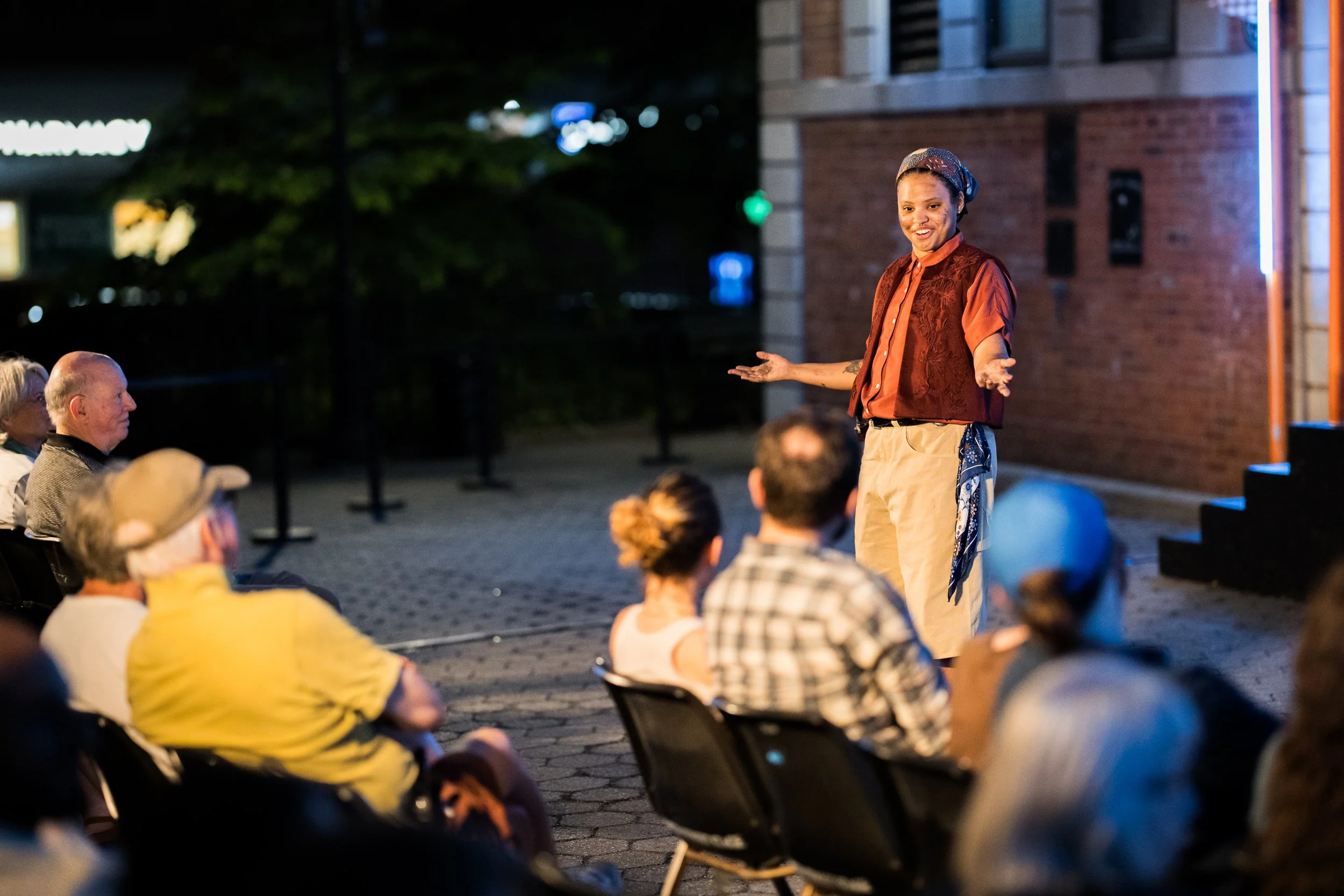HENRY V at Carroll Park performed with Smith Street Stage. Directed by Jonathan Hopkins