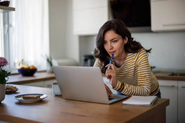 The Hidden Cost of Waiting to Invest