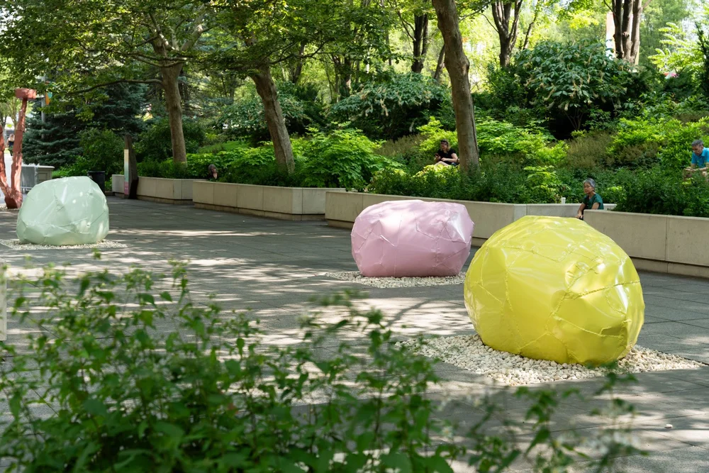 Kugeln (Balls), 2002