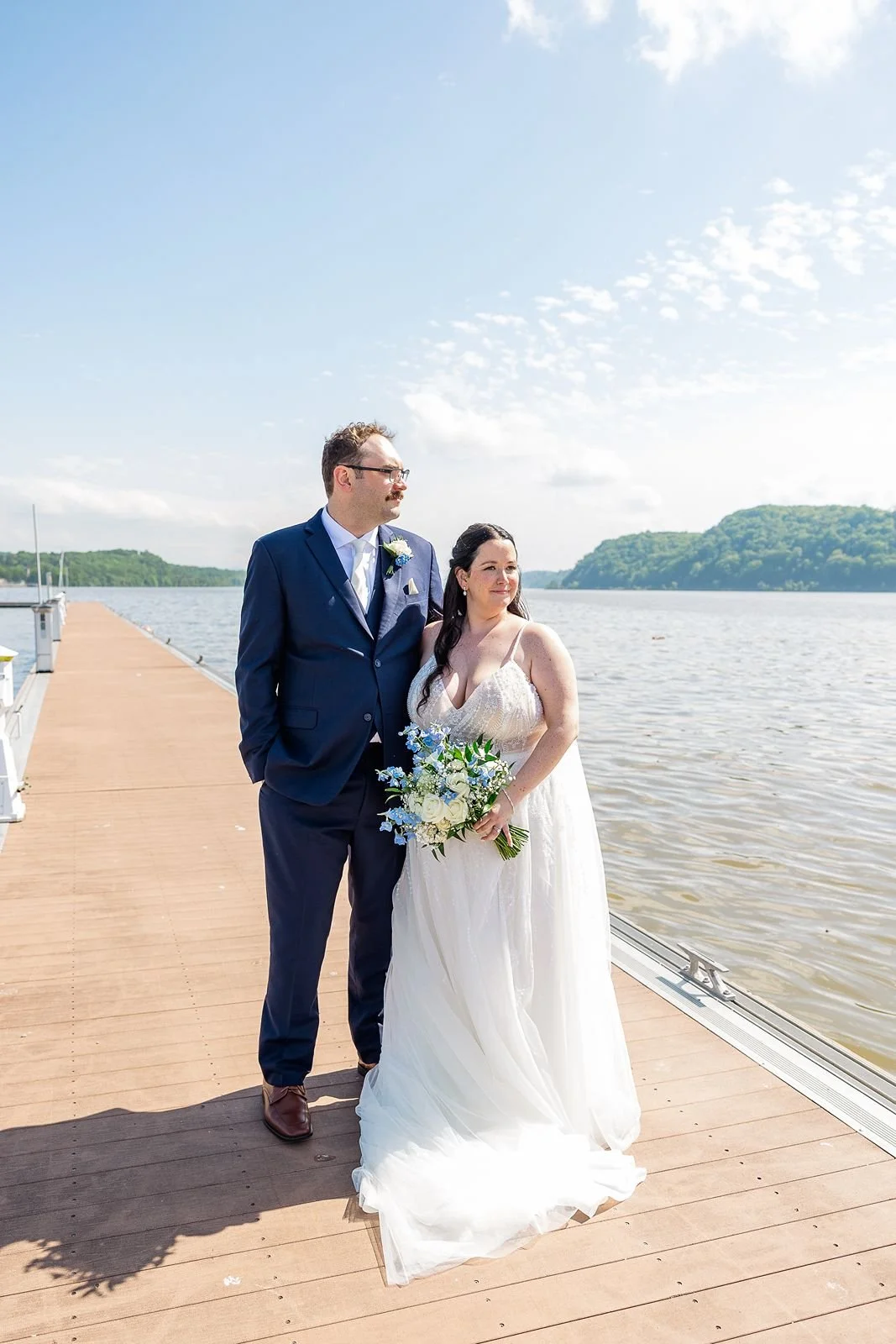 grandview-springtime-wedding-hudson-river-boat-dock.jpg