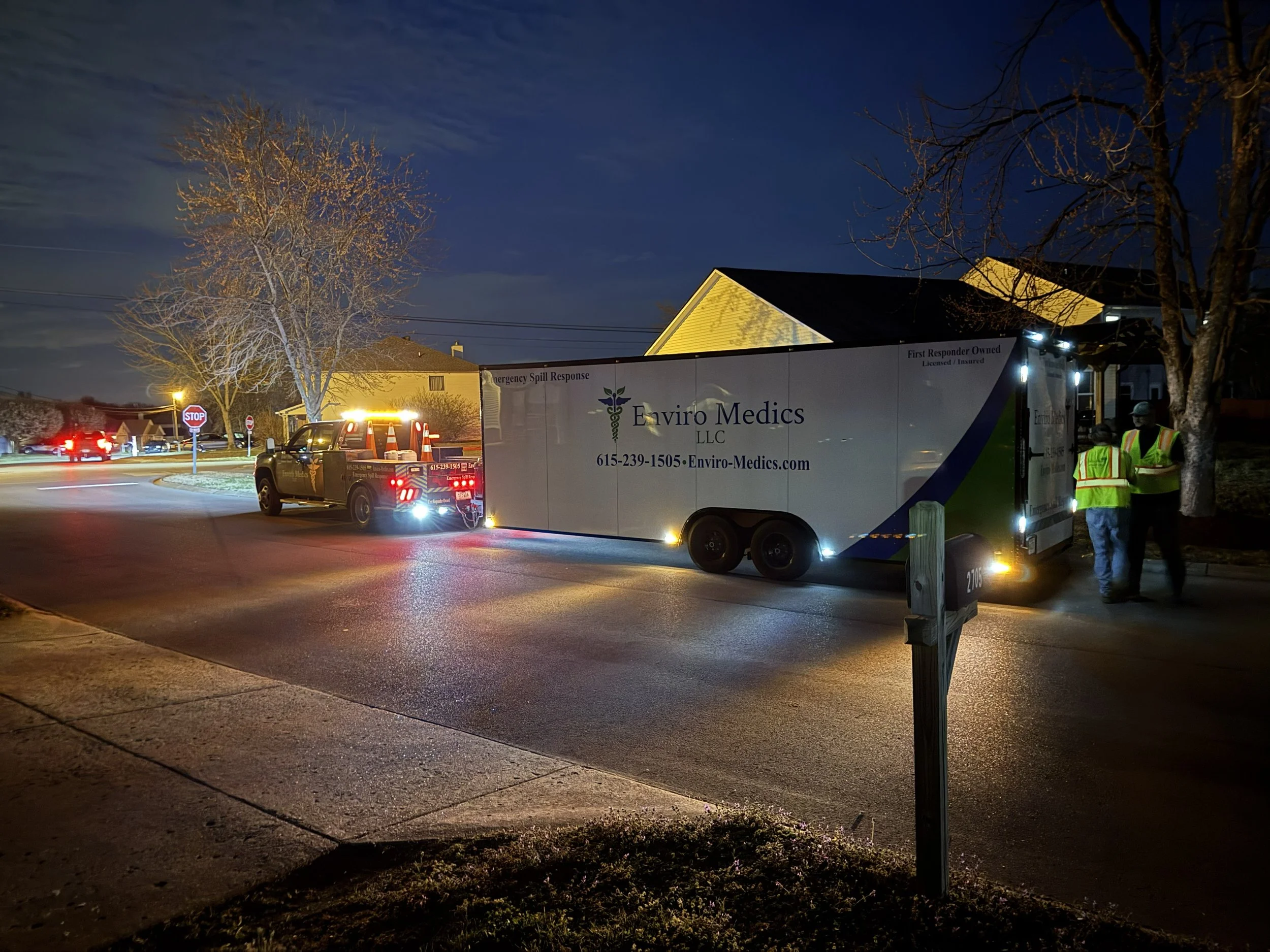 Large-Scale Hydraulic Oil Spill Response Through Residential Neighborhood