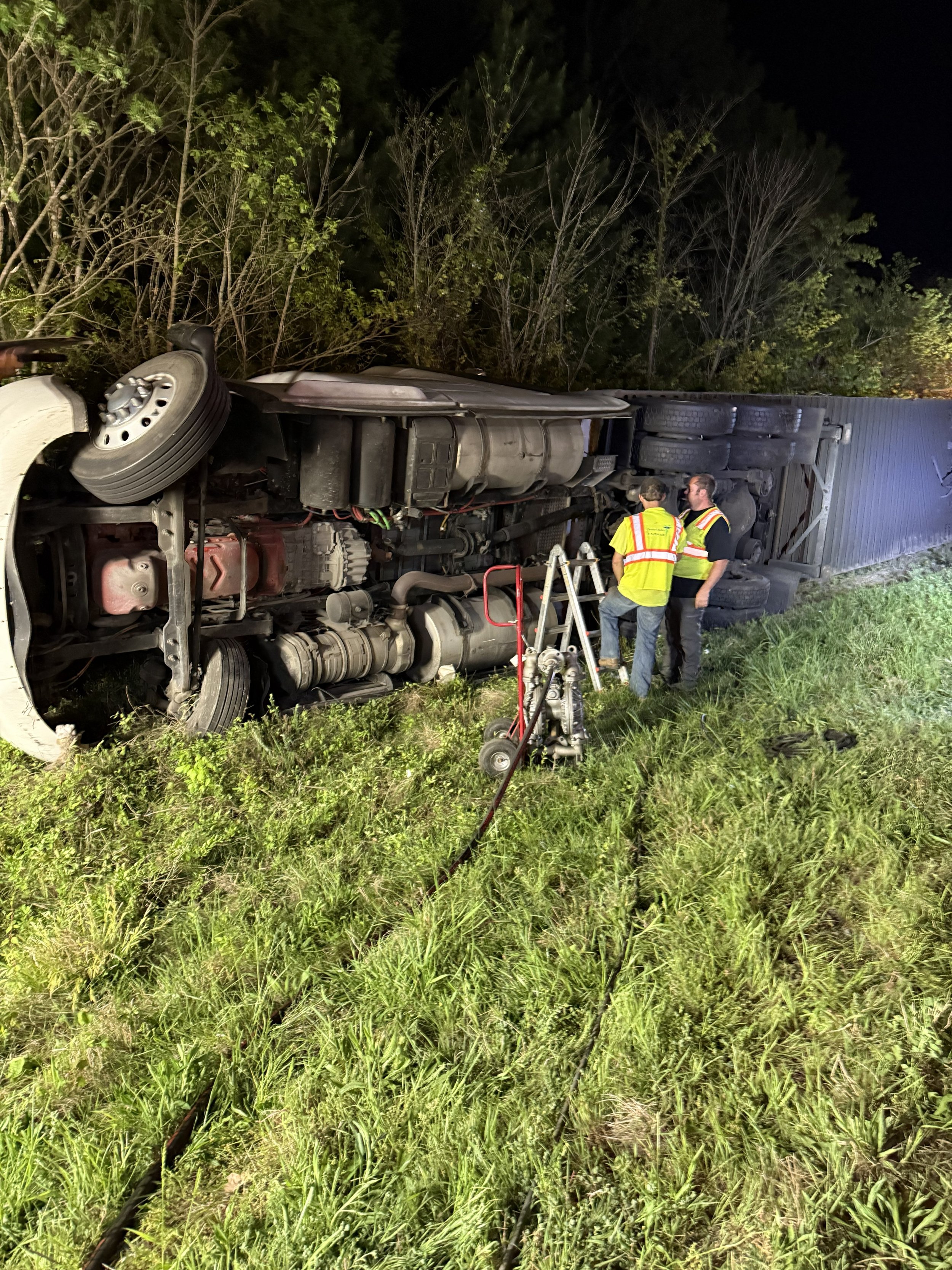 Tractor Trailer Rollover Response and Fuel Offload Operations in Tennessee