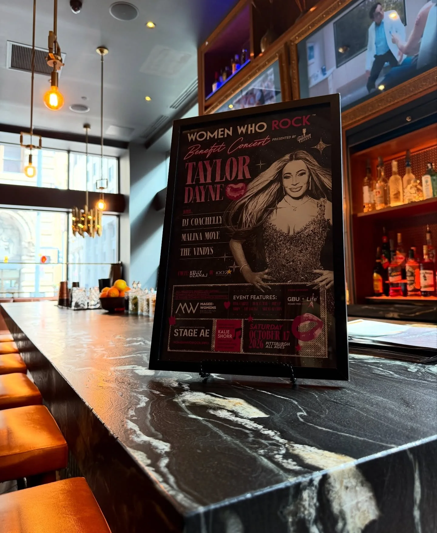 ⚡ REBEL GIRLS NEED A REBEL ROOM. ⚡ And we think we found ours. 💗

Spotted inside The Rebel Room at The Industrialist Hotel, which feels like it was made for Women Who Rock.

We&rsquo;re excited to welcome @theindustrialisthotel as an official hotel 