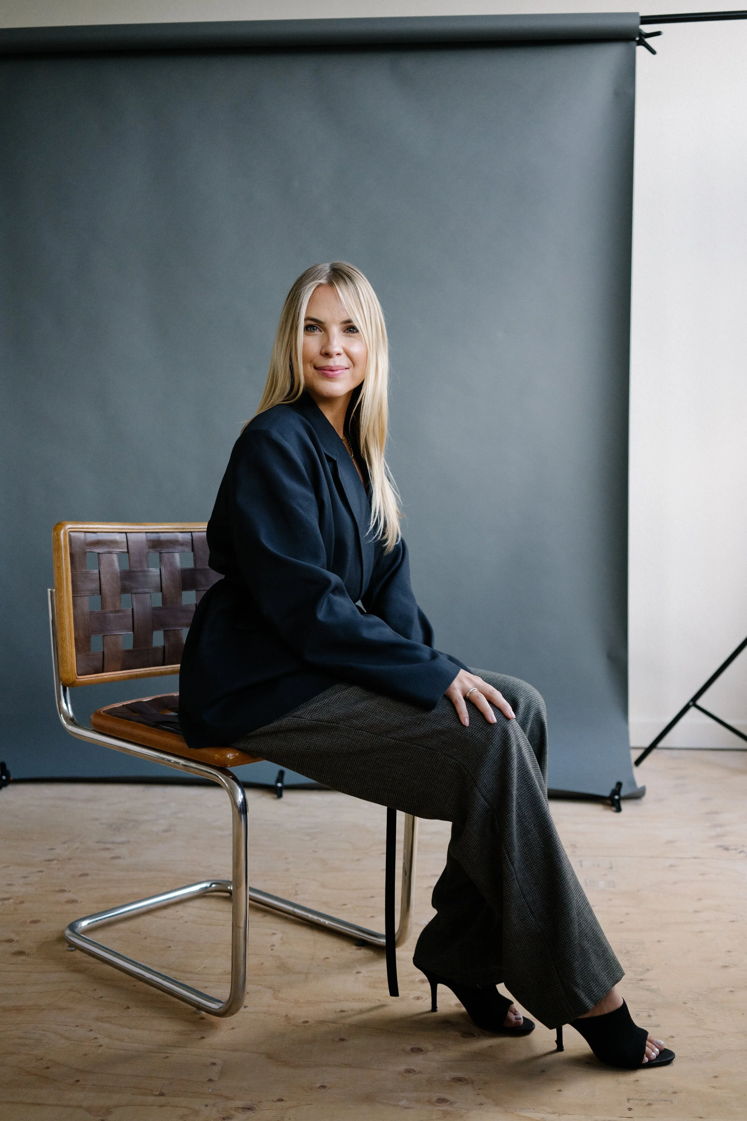 2023_makenzie_callaghan_headshots_full_res-0037 2.JPG