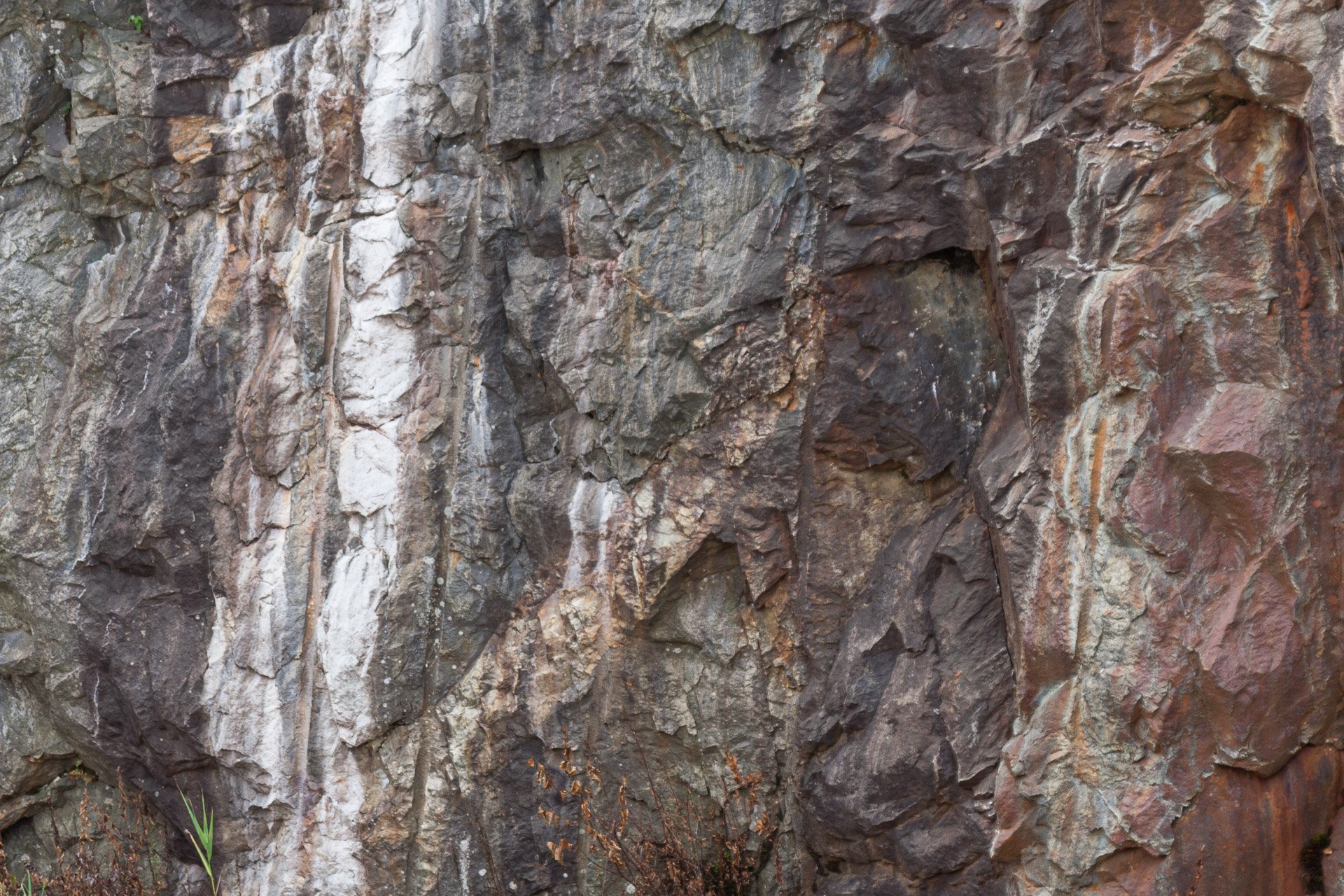 October Mountain Quarry: Detailed close-up of quarry wall