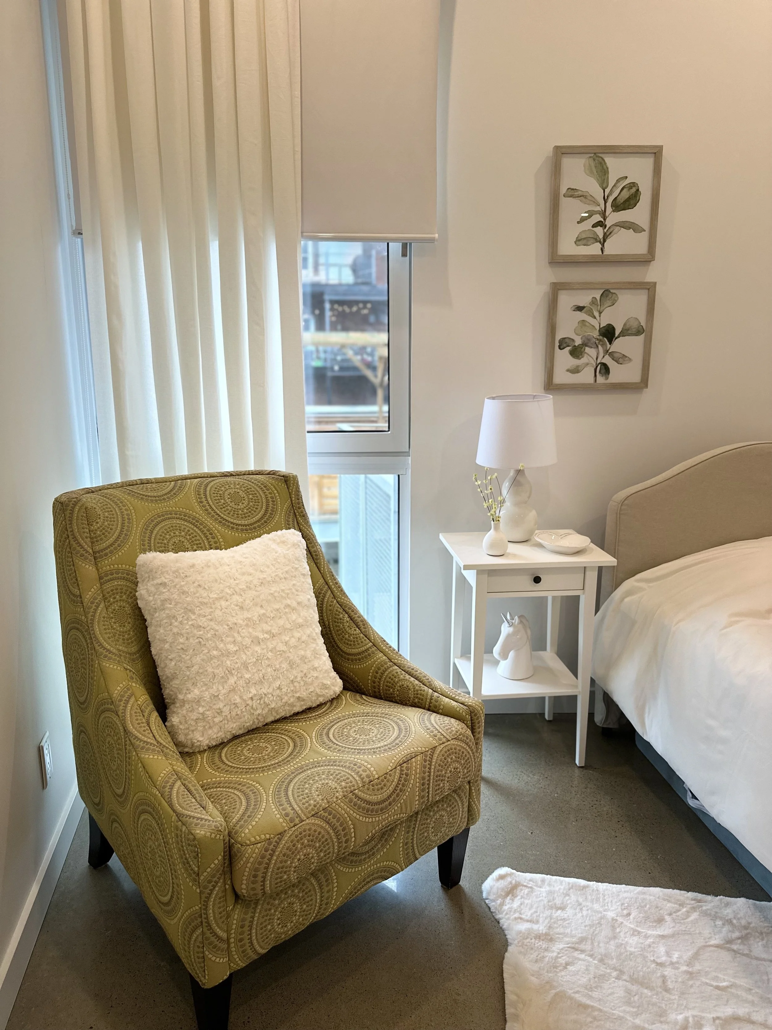 AFTER - Daughter's bedroom (worked around the must keep armchair)