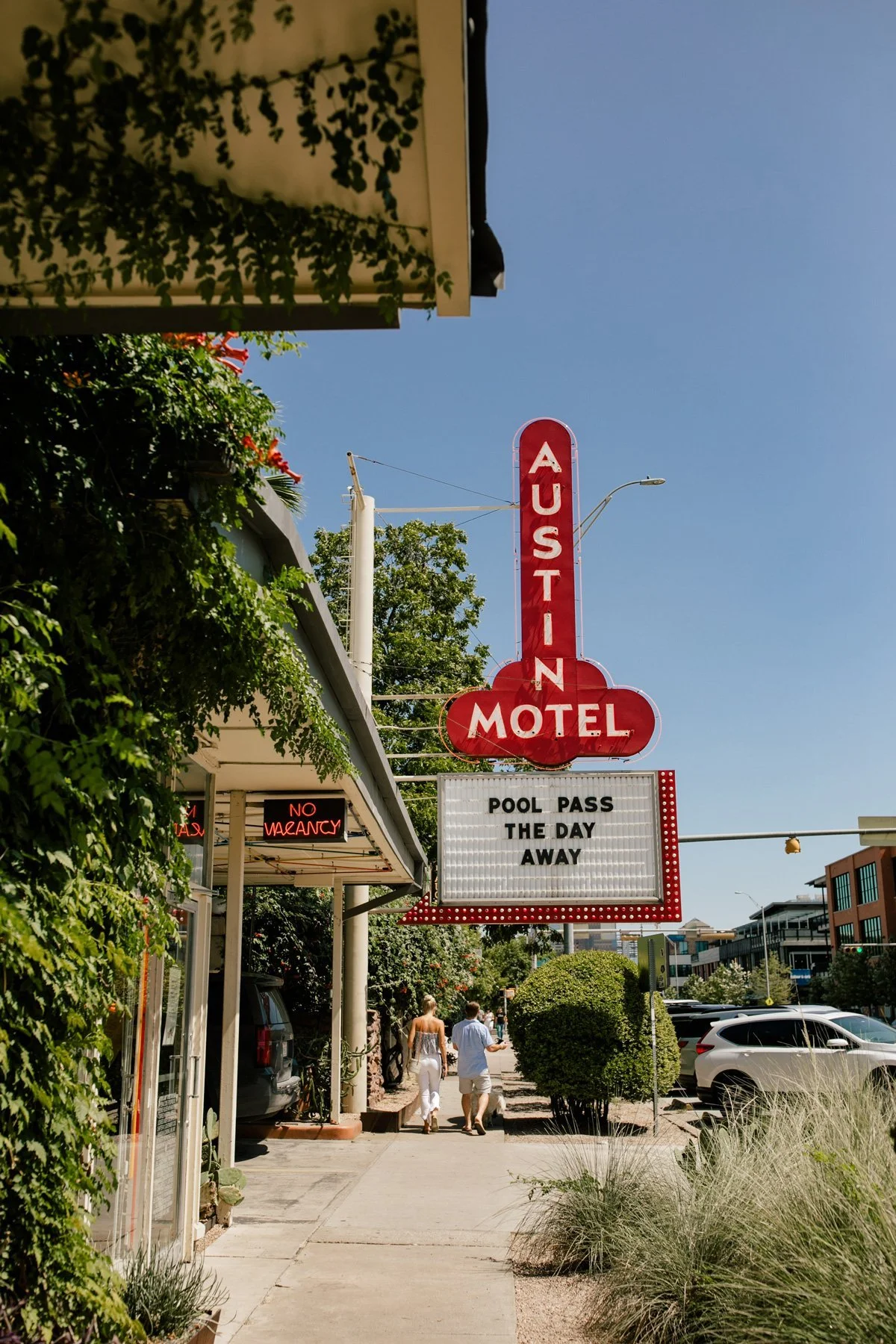 Jose’s-Fresh-Prince-of-Bel-Air-30th-Birthday-Pool-Party-Austin-Motel.jpg