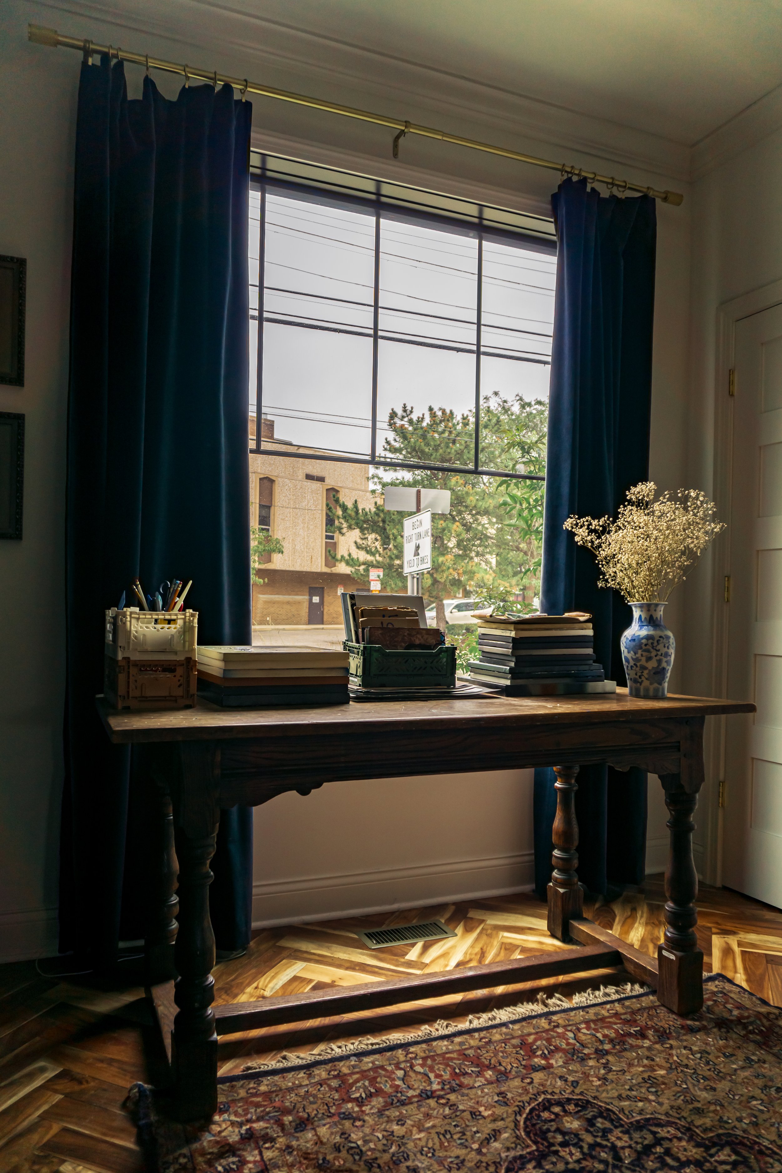 Office4.jpg