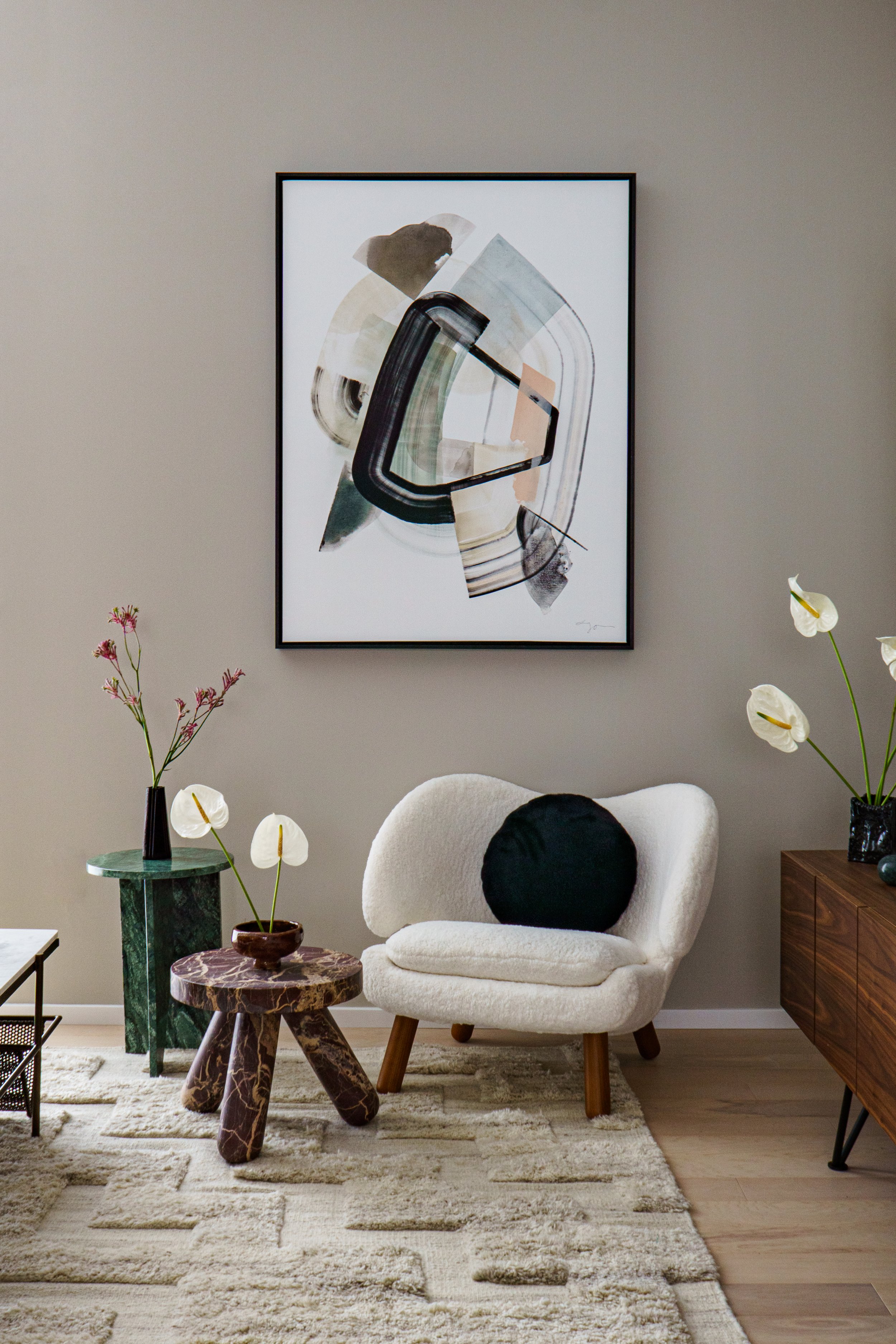 LivingRoom2.jpg